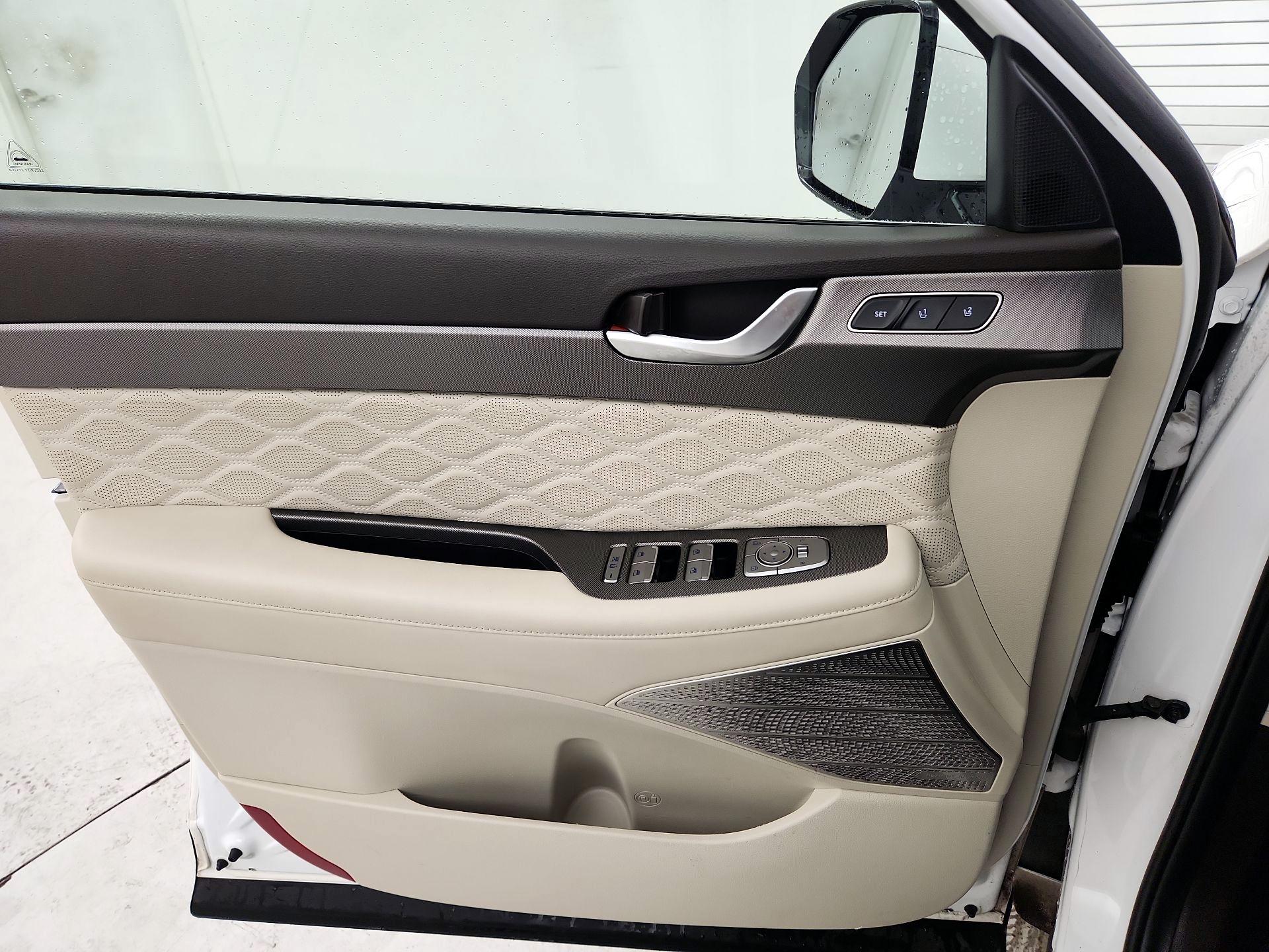 Thumbnail: 2021 Hyundai Palisade - 12