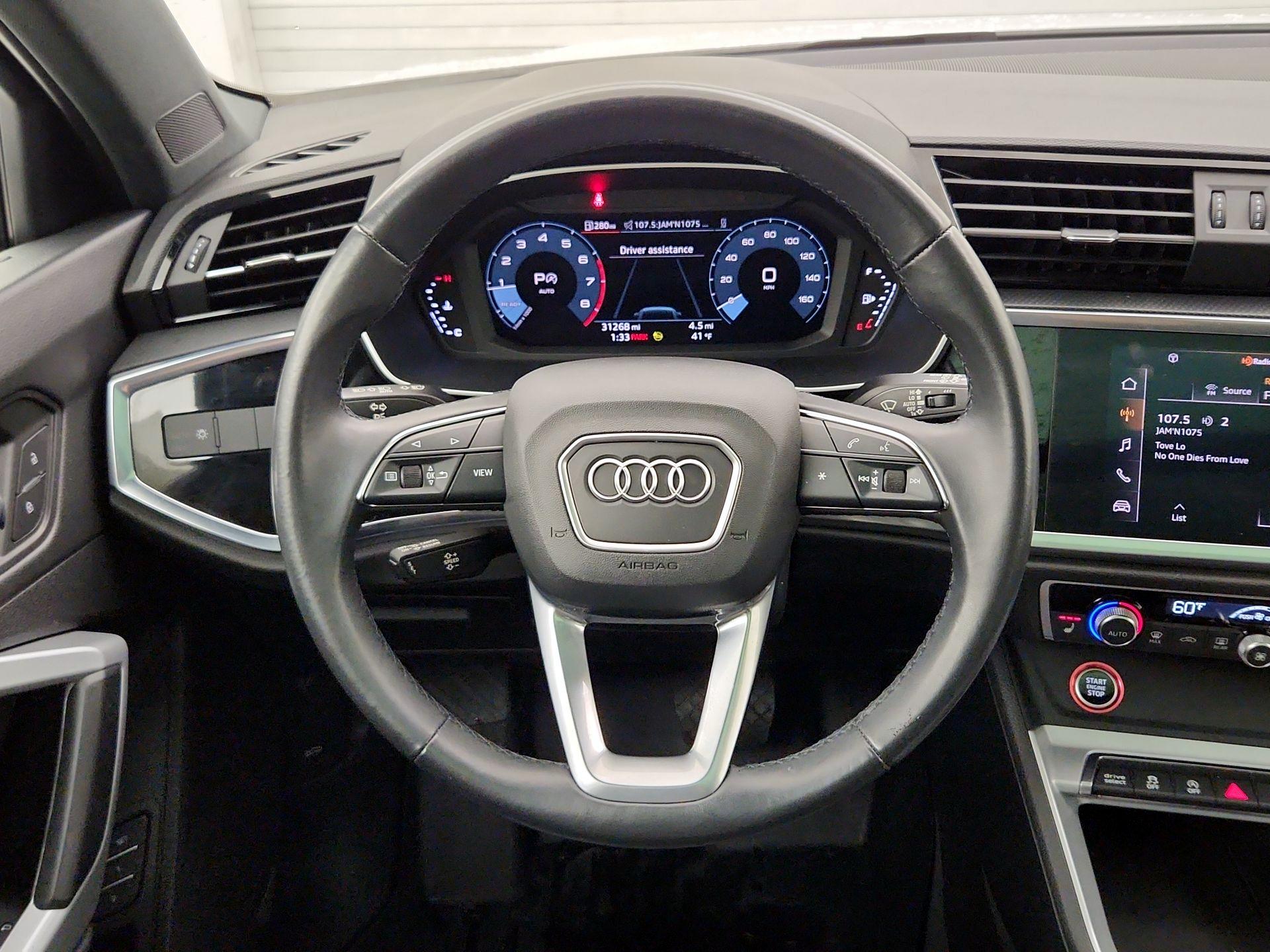 Thumbnail: 2022 Audi Q3 - 10