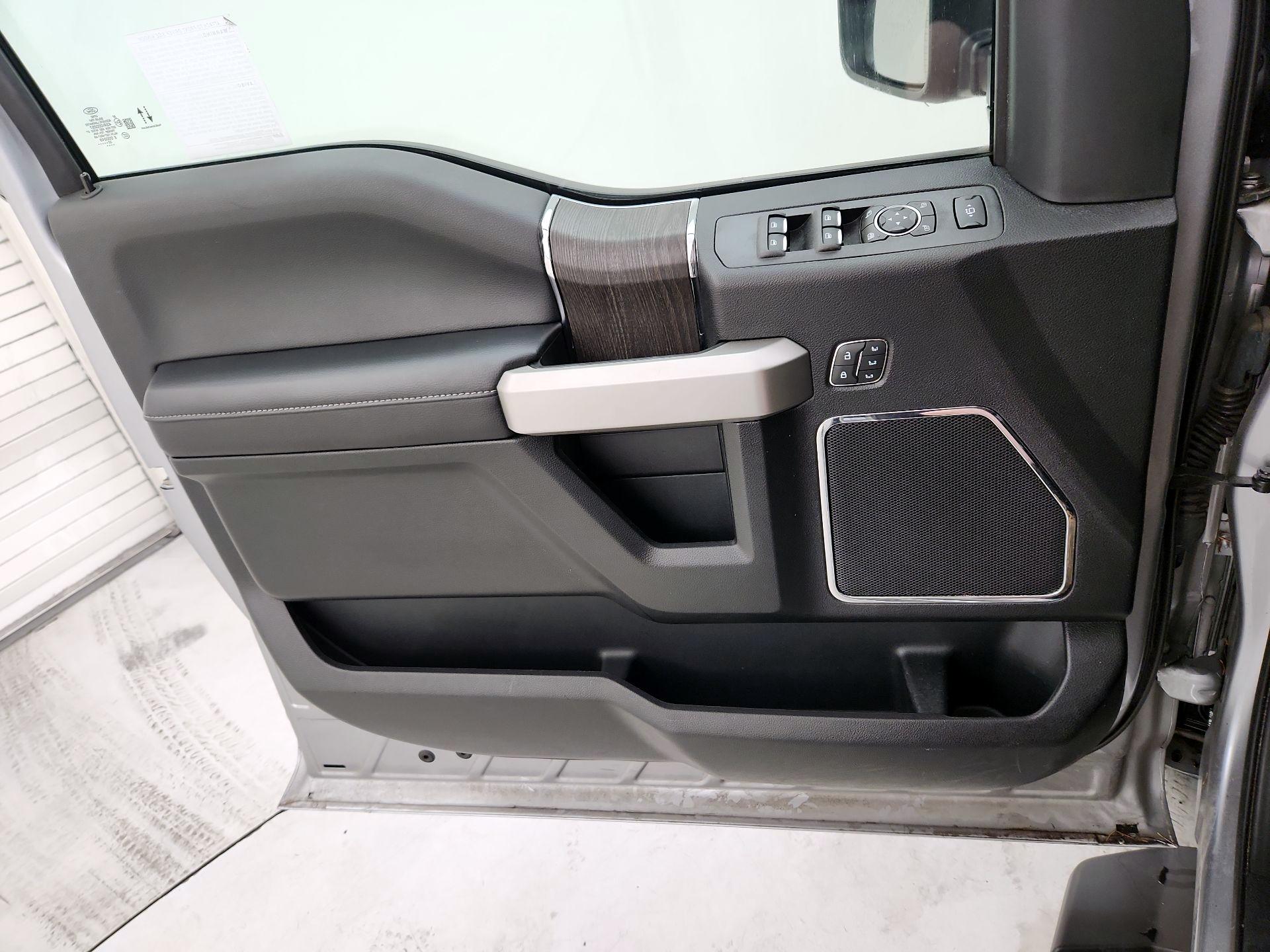 Thumbnail: 2020 Ford F-250 - 12