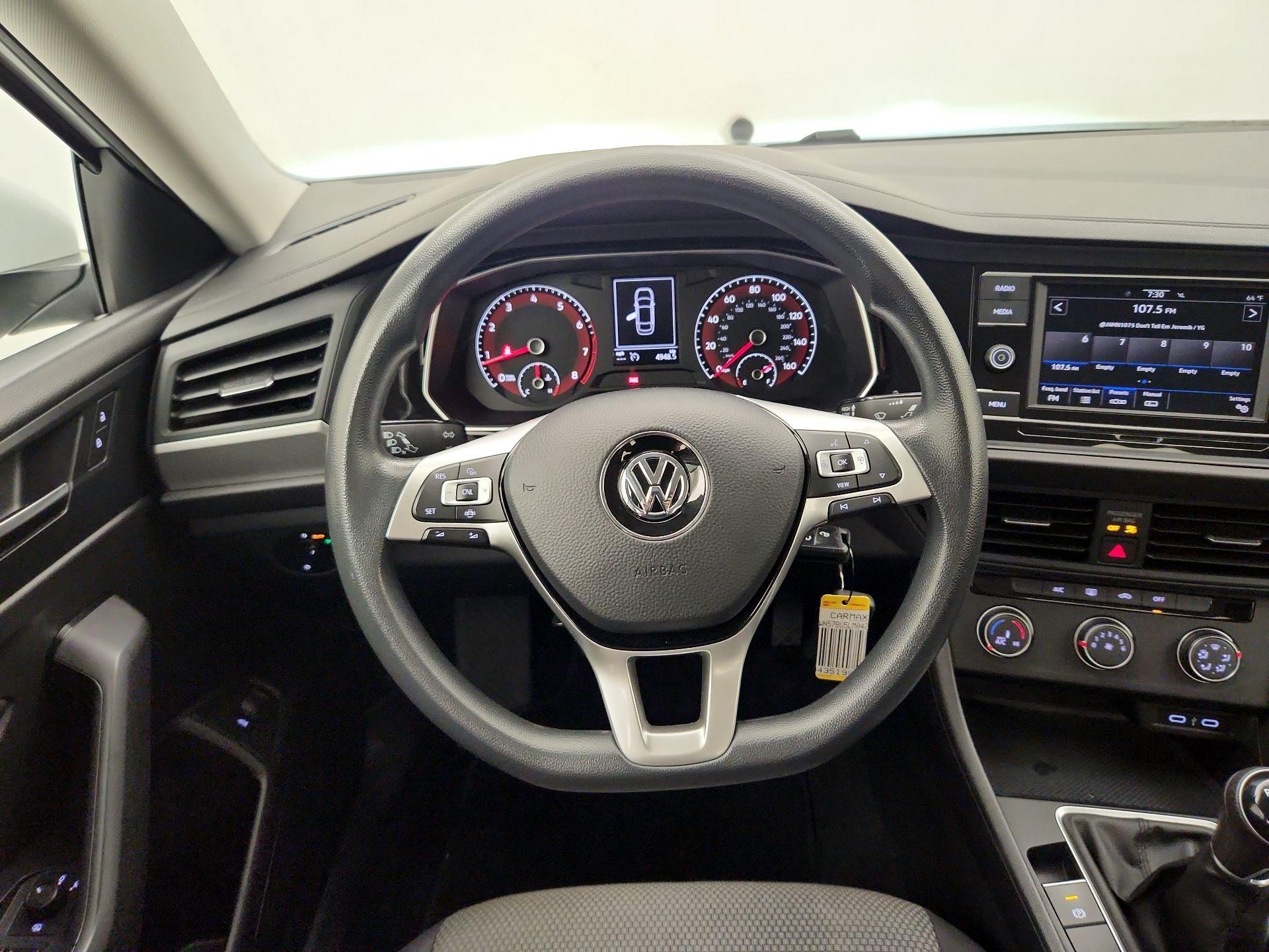 Thumbnail: 2020 Volkswagen Jetta - 10