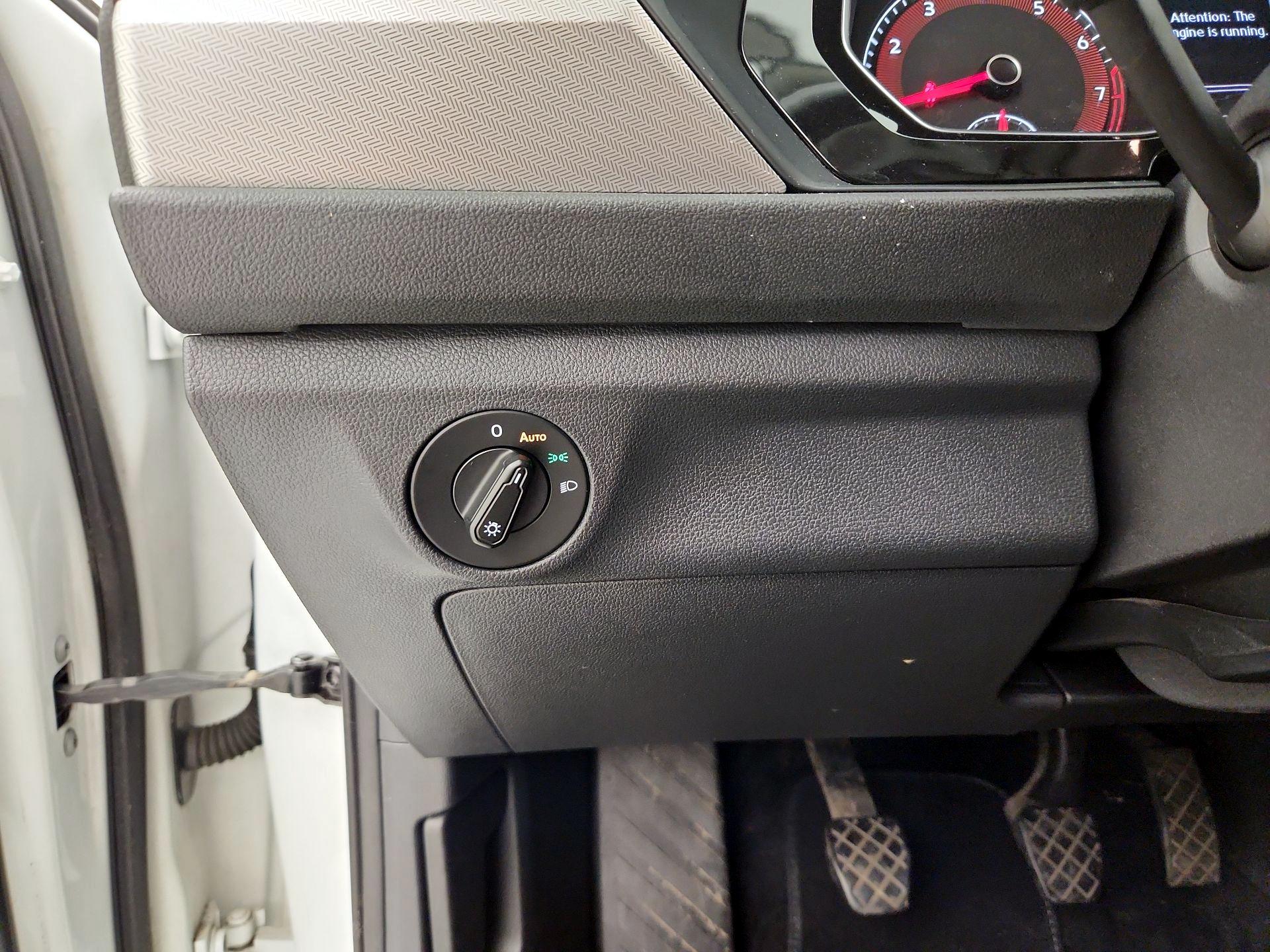 Thumbnail: 2020 Volkswagen Jetta - 13