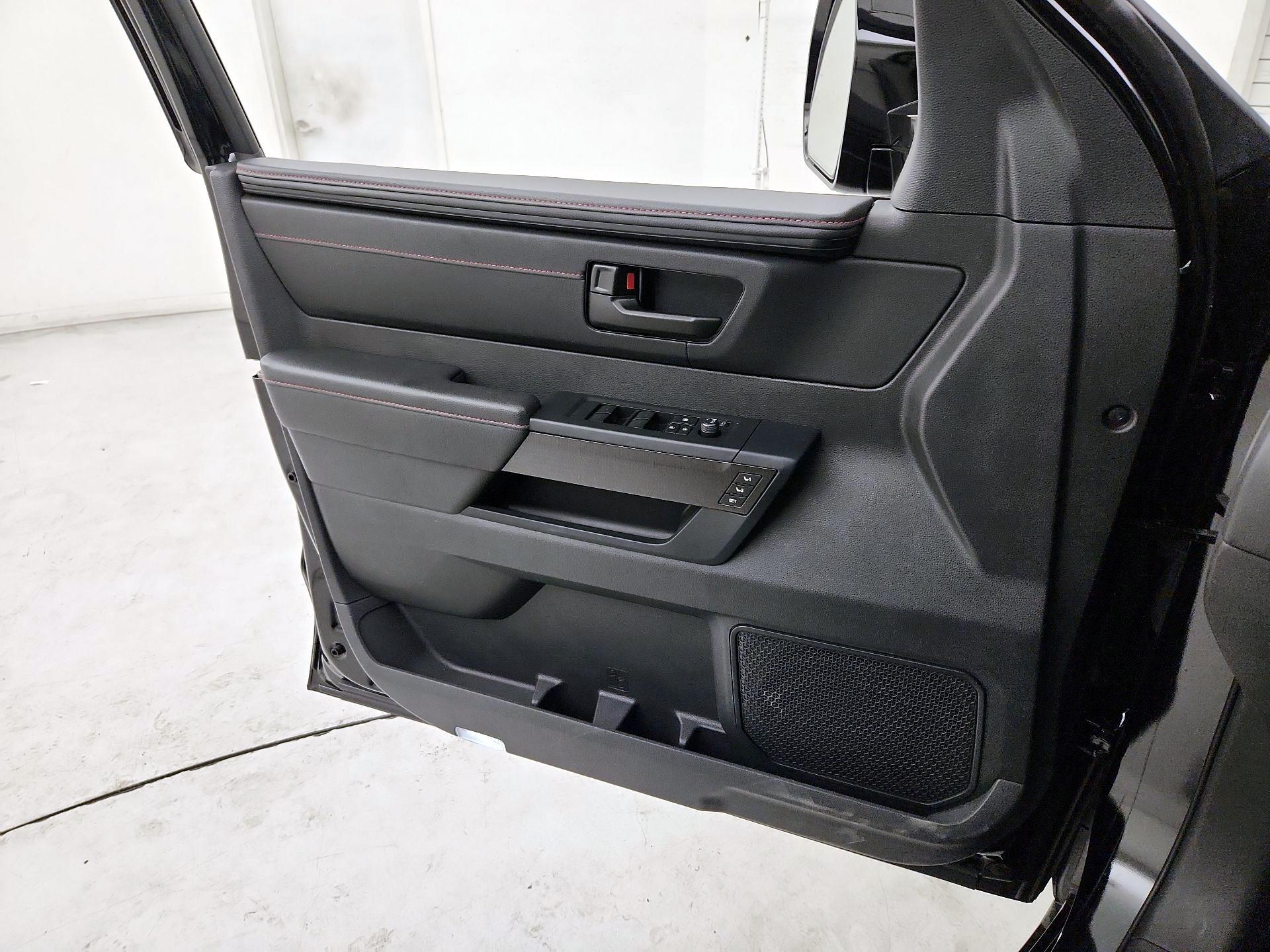 Thumbnail: 2024 Toyota Tundra - 12