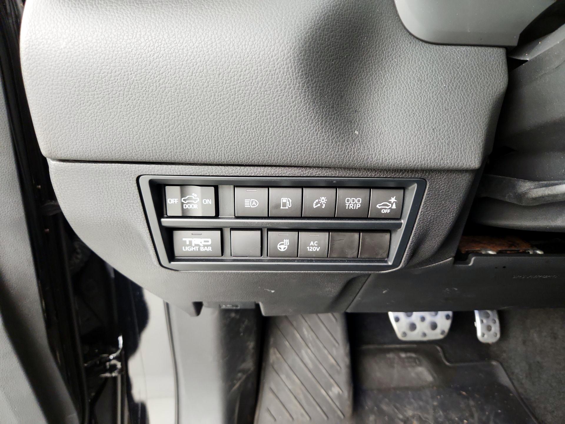 Thumbnail: 2024 Toyota Tundra - 13