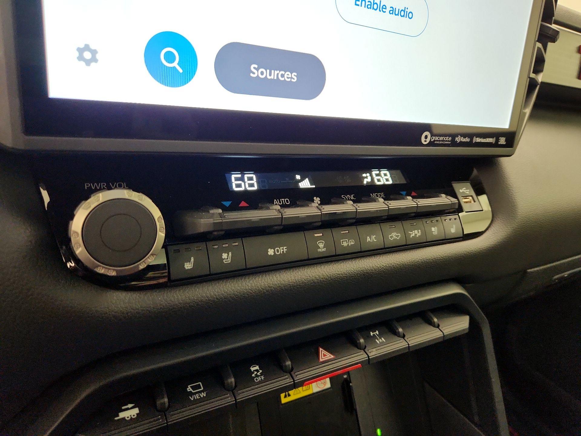 Thumbnail: 2024 Toyota Tundra - 16