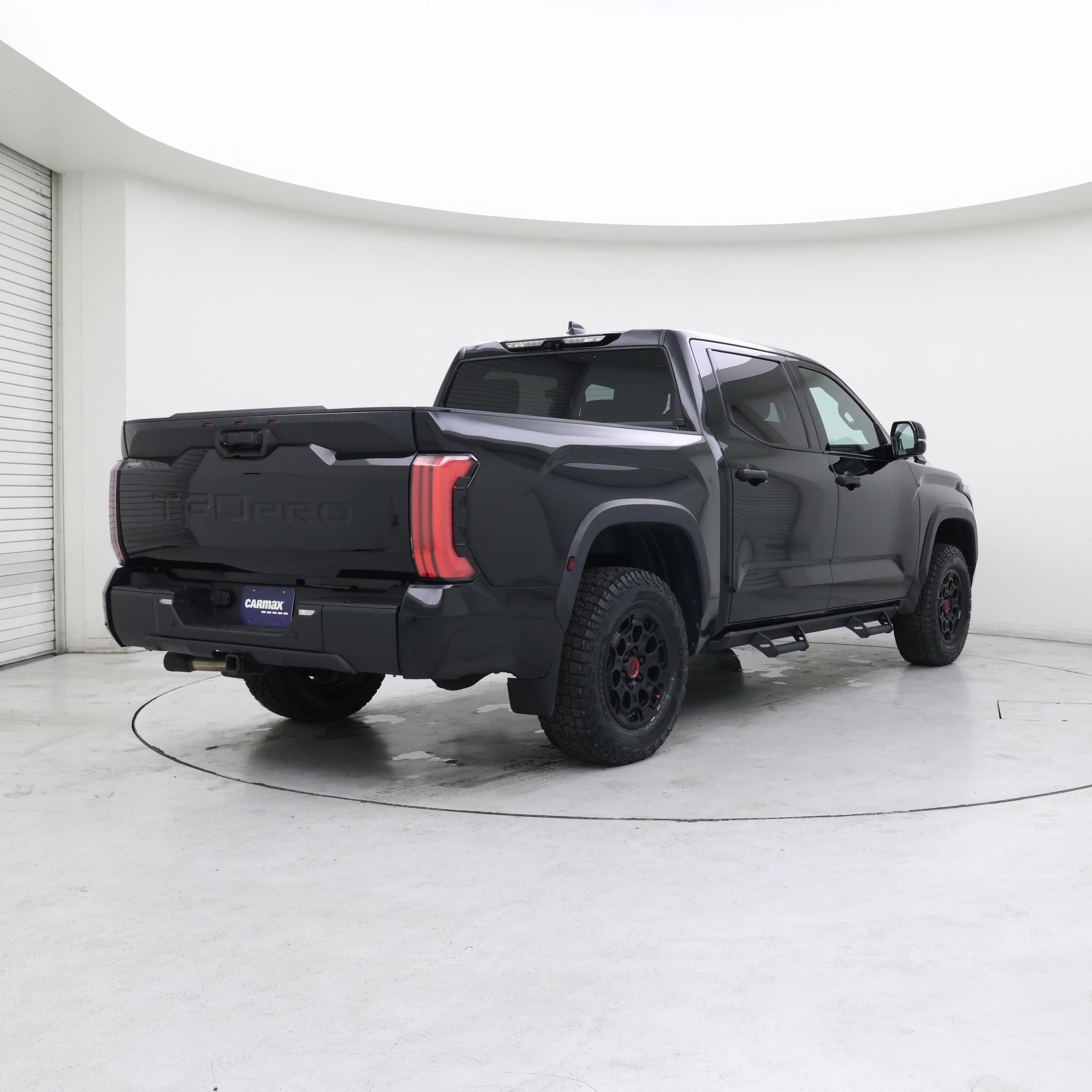 Thumbnail: 2024 Toyota Tundra - 8