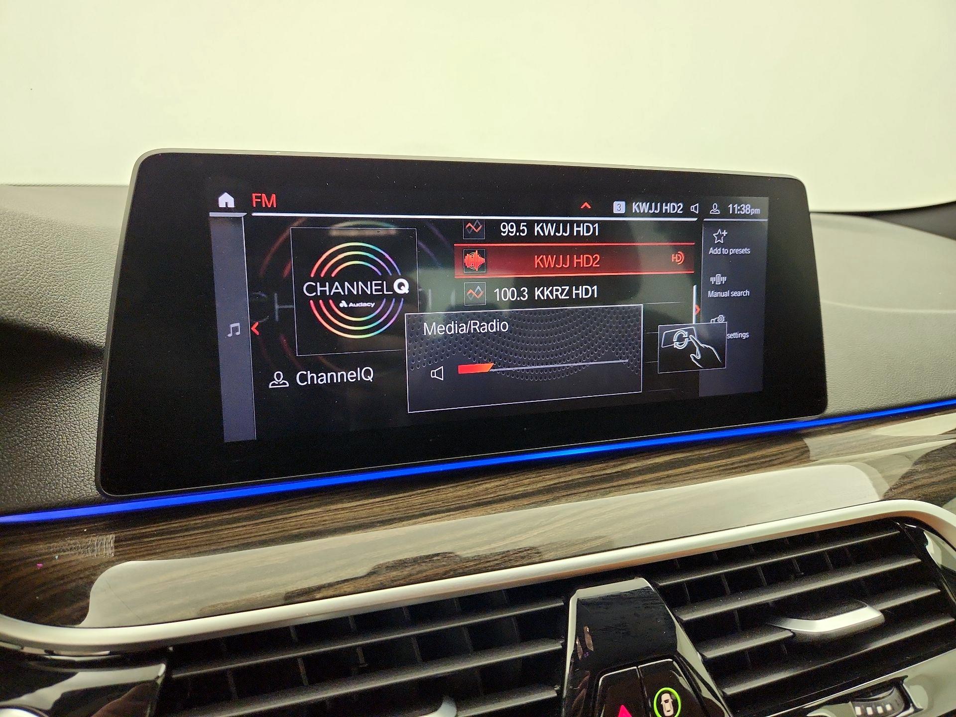 Thumbnail: 2020 BMW 5 Series - 16