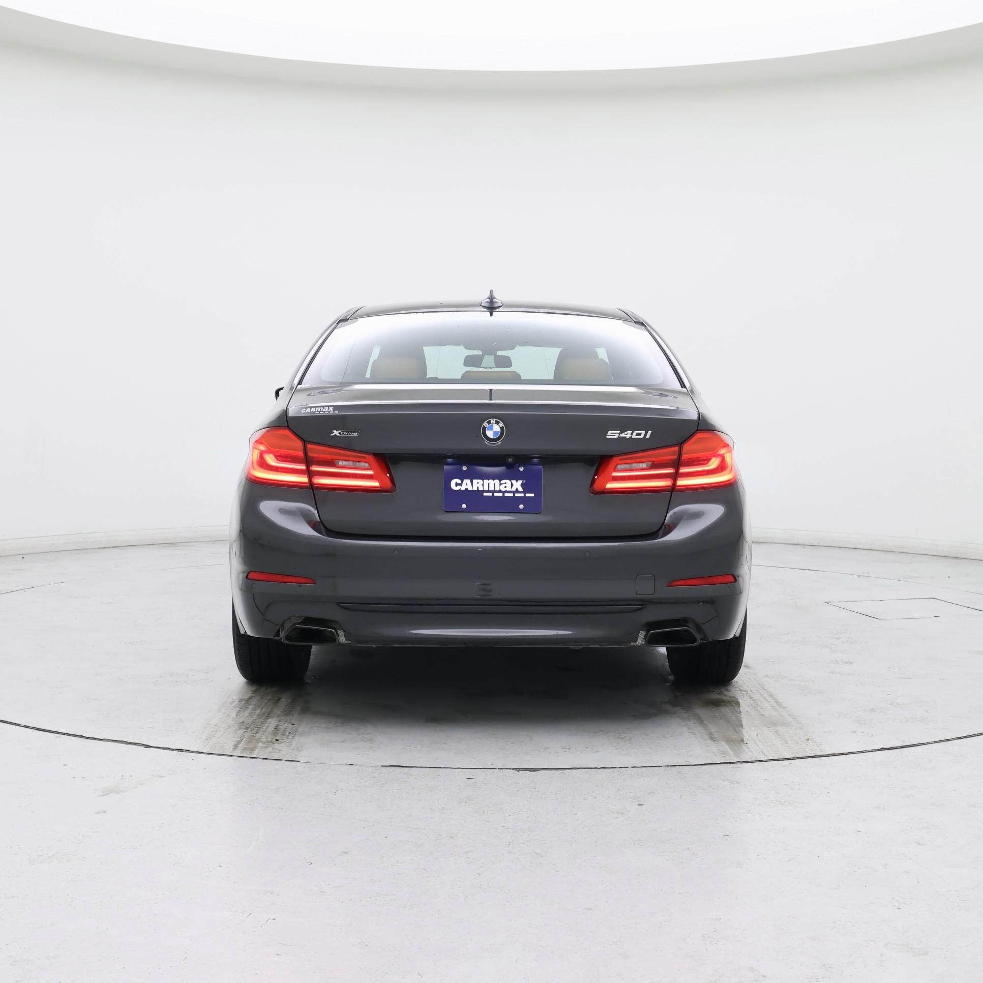 Thumbnail: 2020 BMW 5 Series - 6