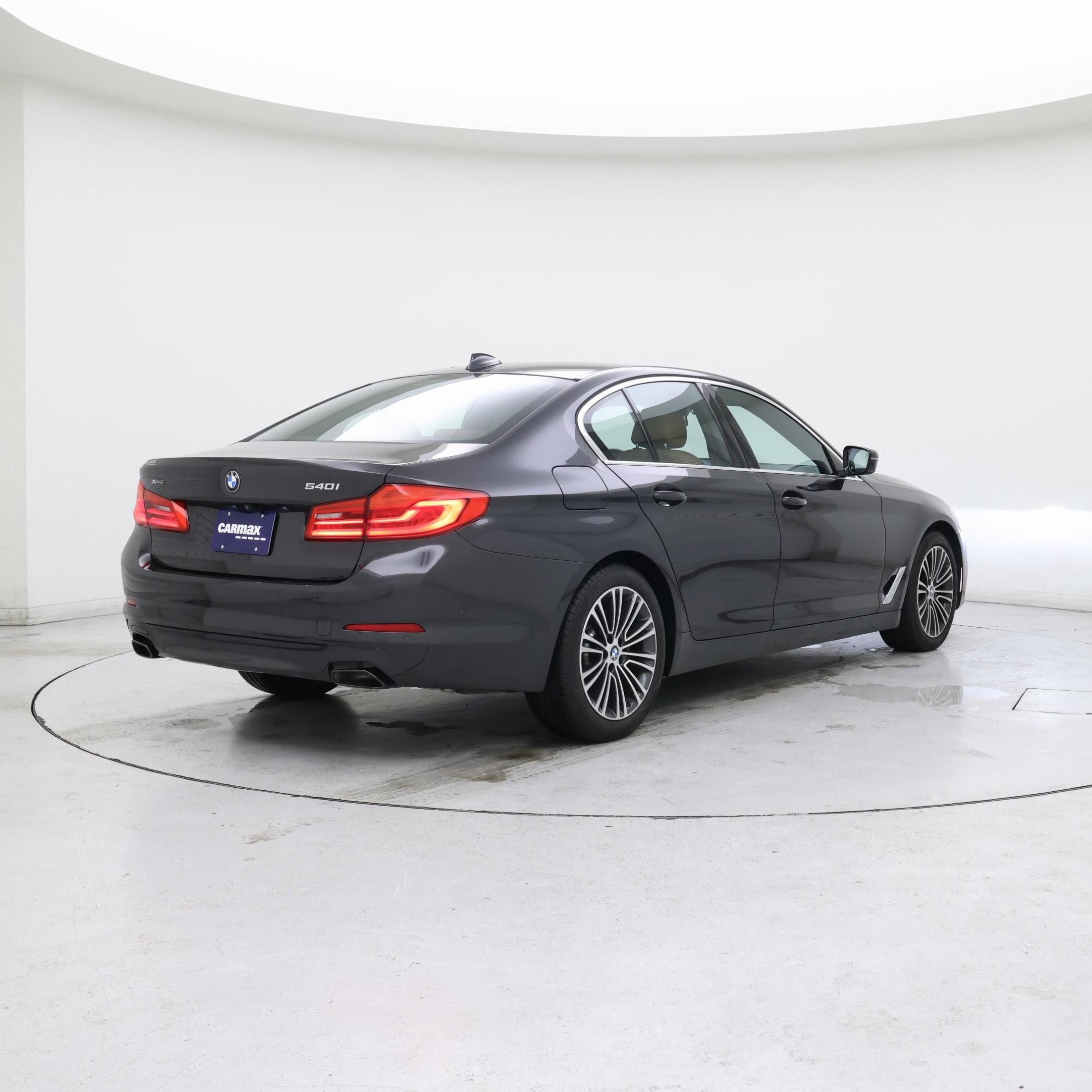 Thumbnail: 2020 BMW 5 Series - 8