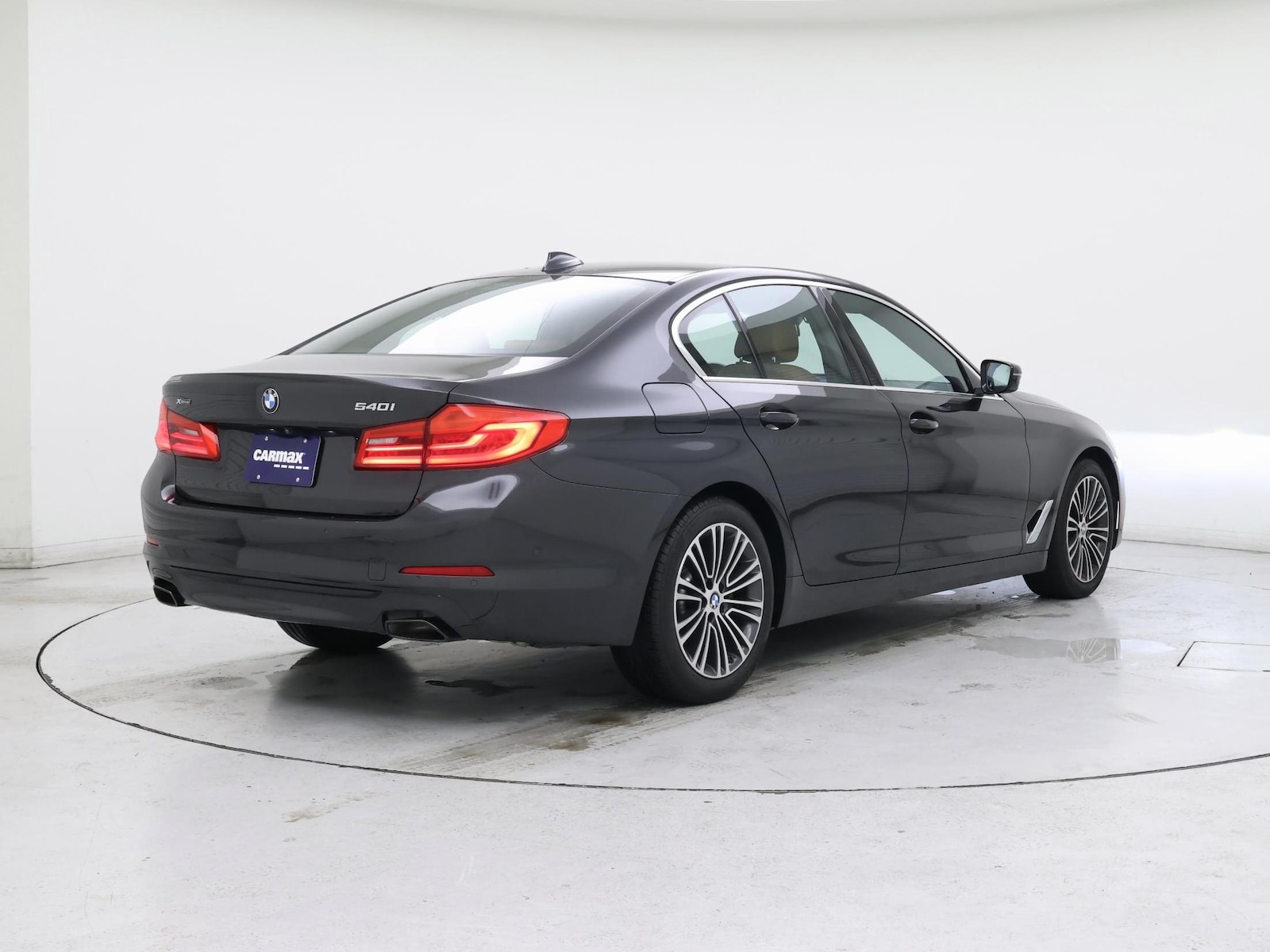 2020 BMW 5 Series 540i - Photo 9
