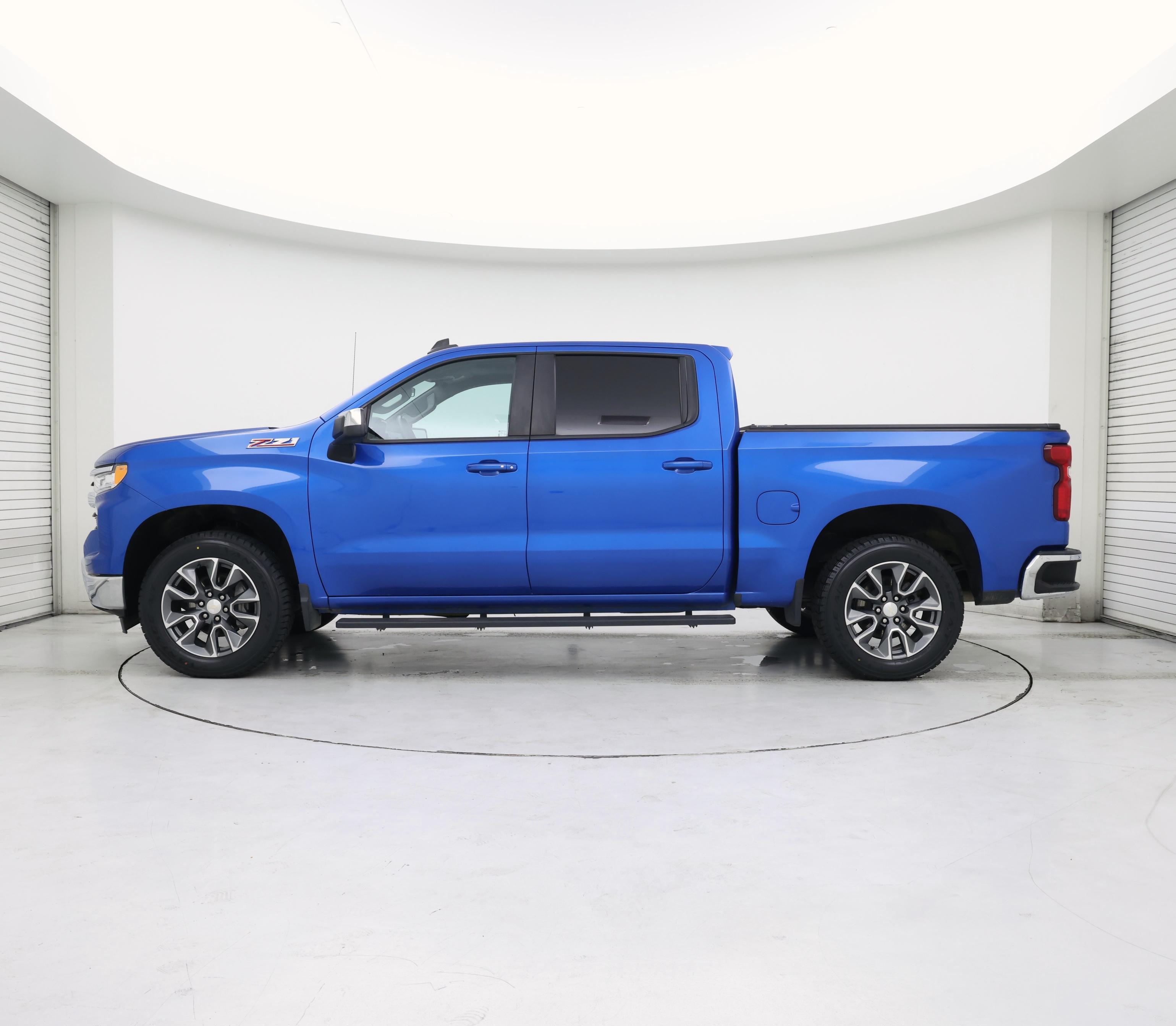 Thumbnail: 2023 Chevrolet Silverado 1500 - 3