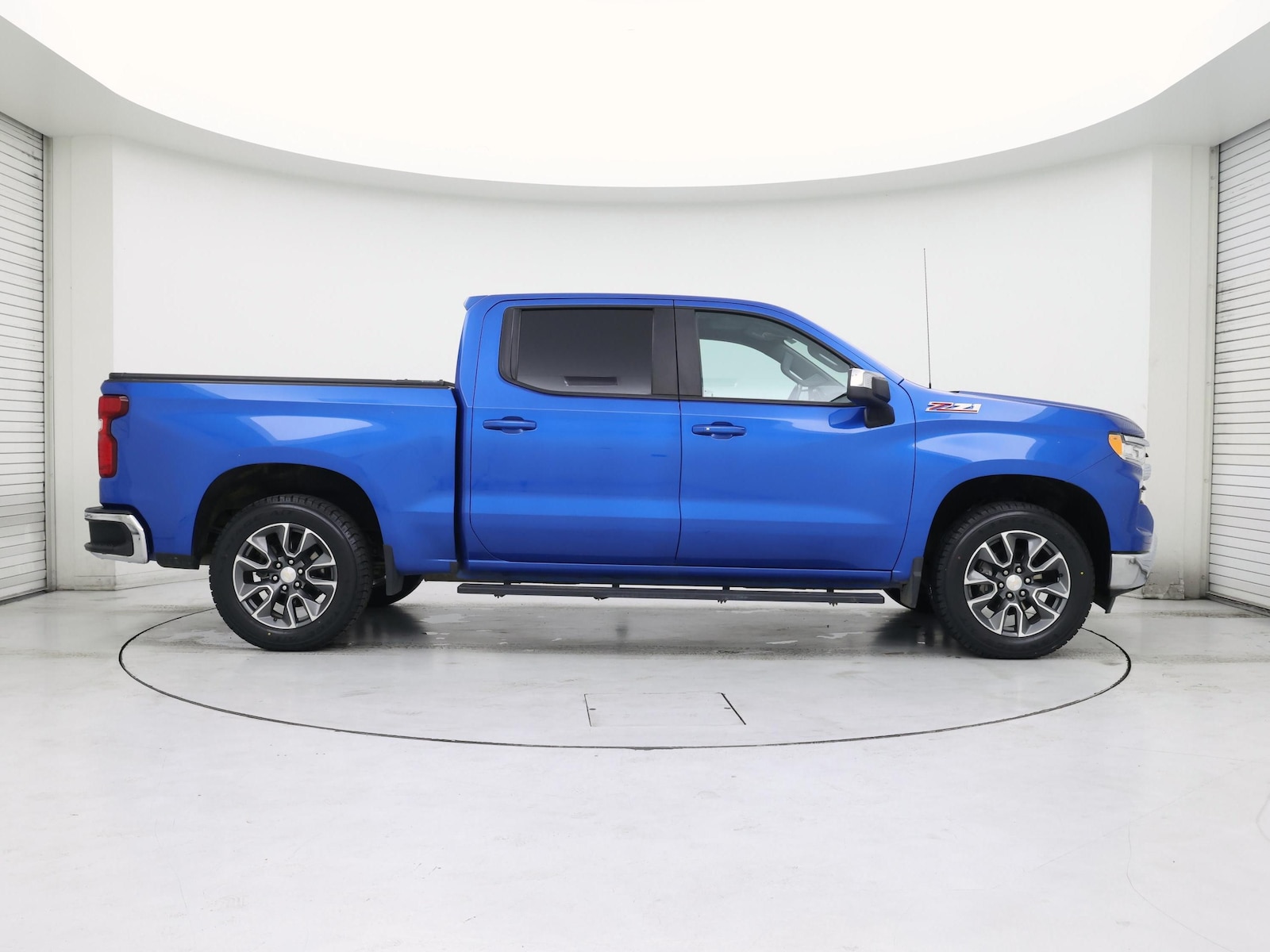 2023 Chevrolet Silverado 1500 LT - Photo 8