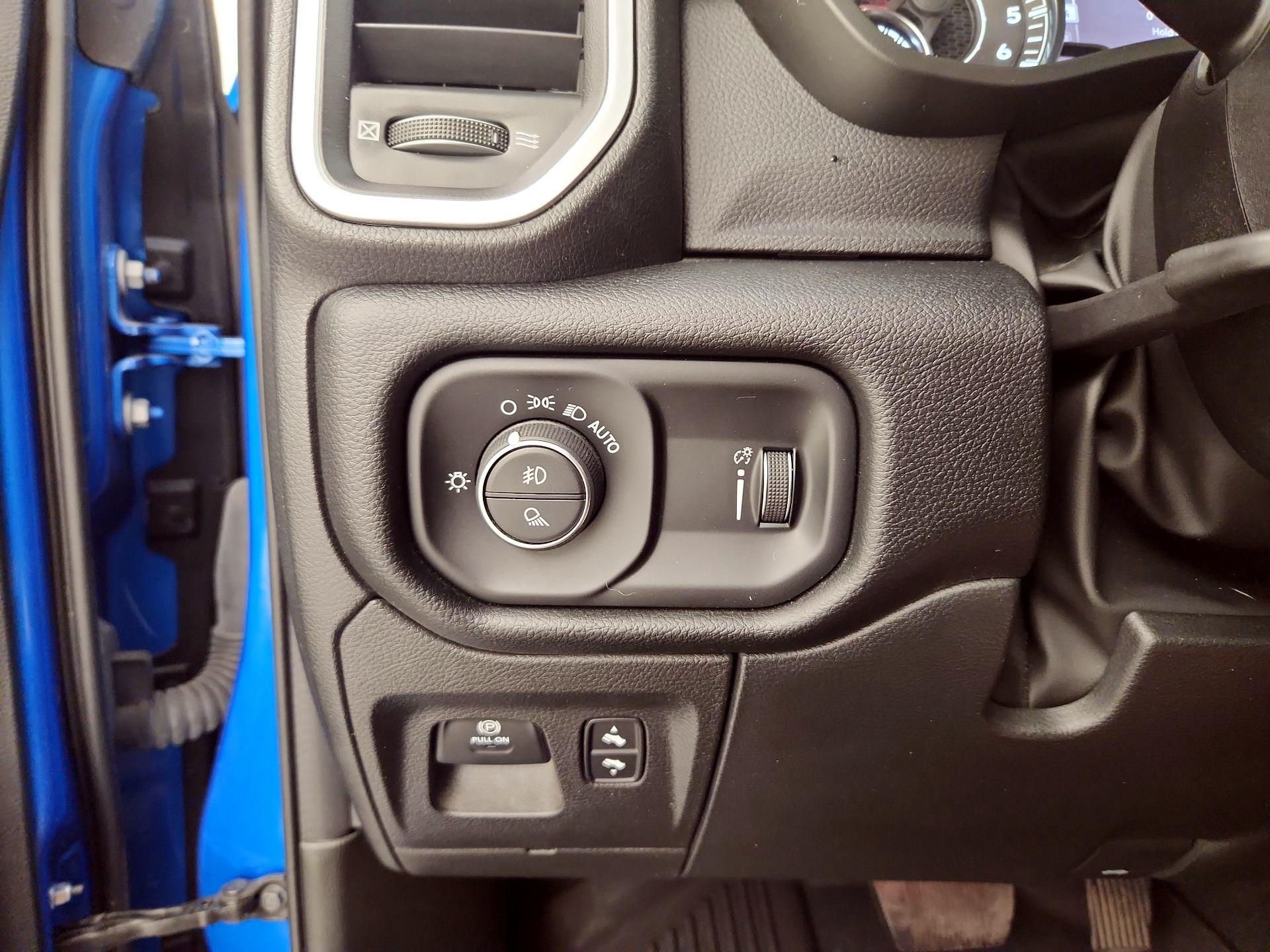 Thumbnail: 2022 RAM 1500 - 13