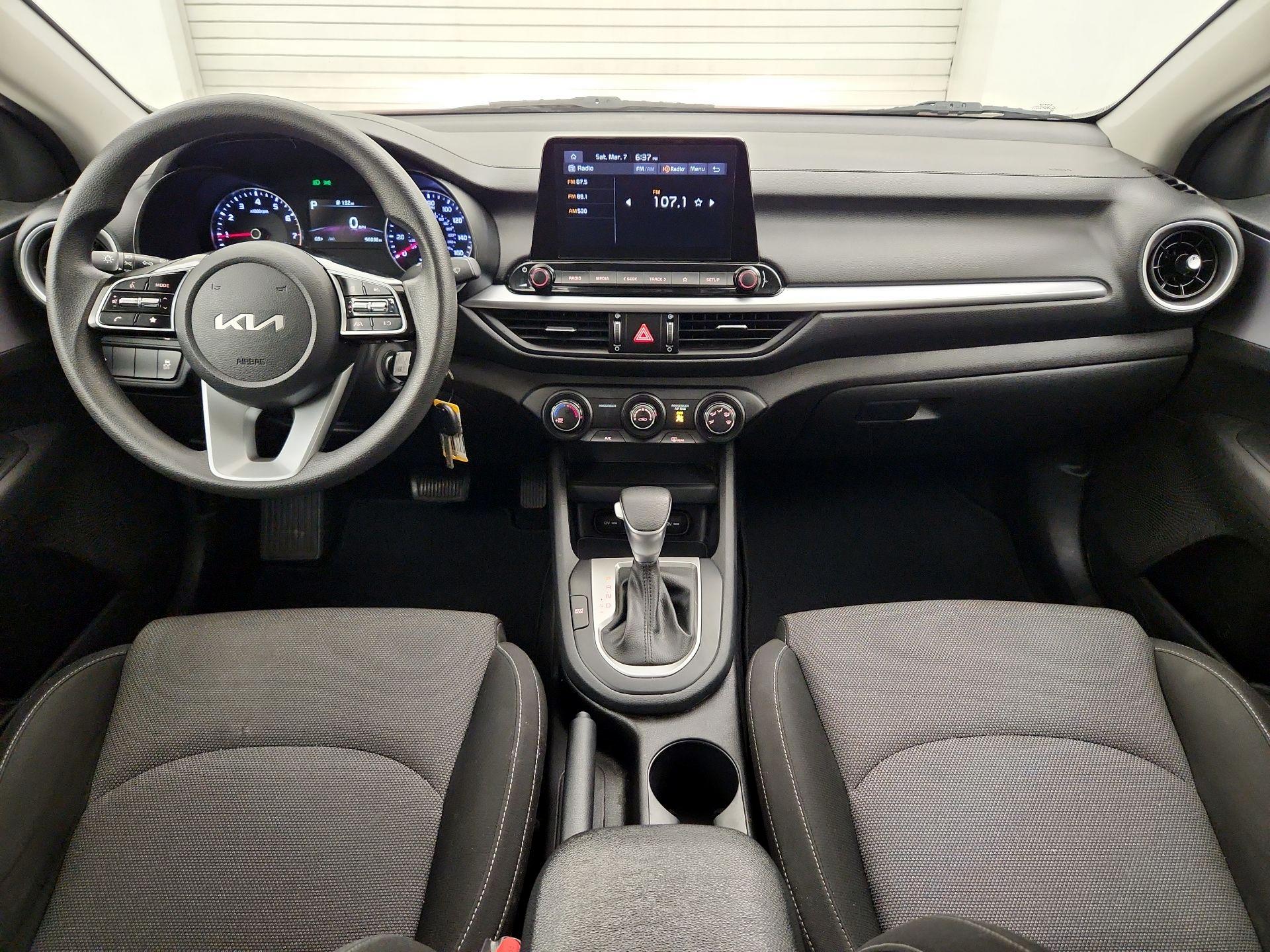 Thumbnail: 2022 Kia Forte - 9