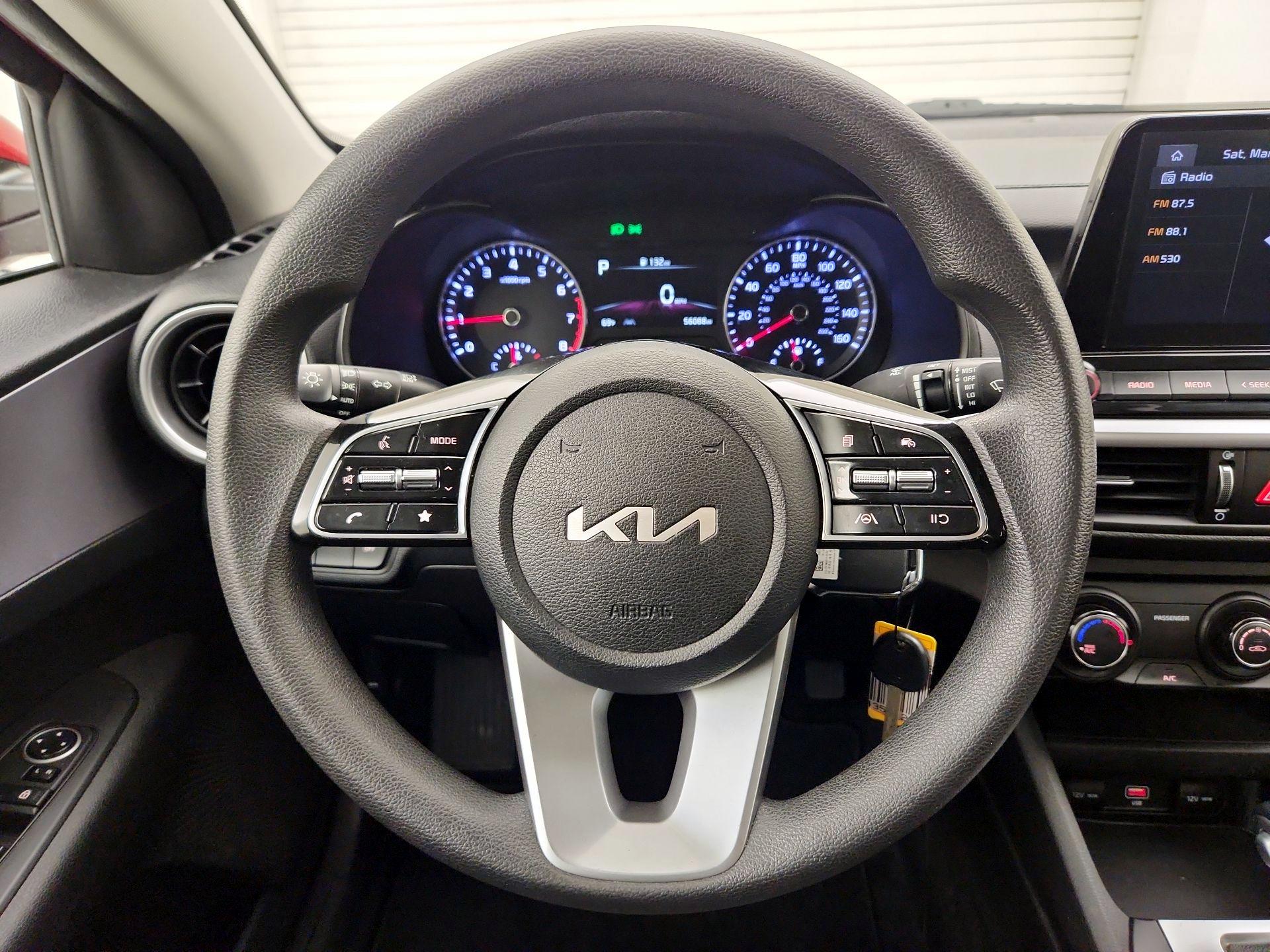 Thumbnail: 2022 Kia Forte - 10