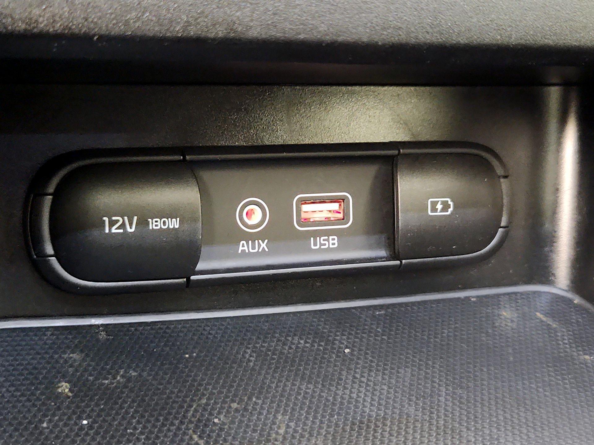 Thumbnail: 2021 Kia Forte - 18