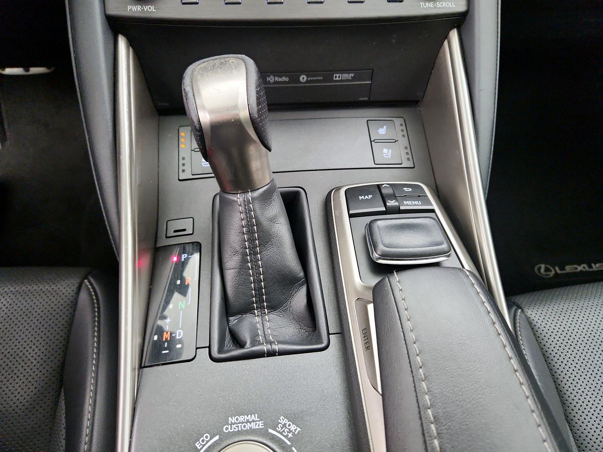 Thumbnail: 2020 Lexus IS - 18