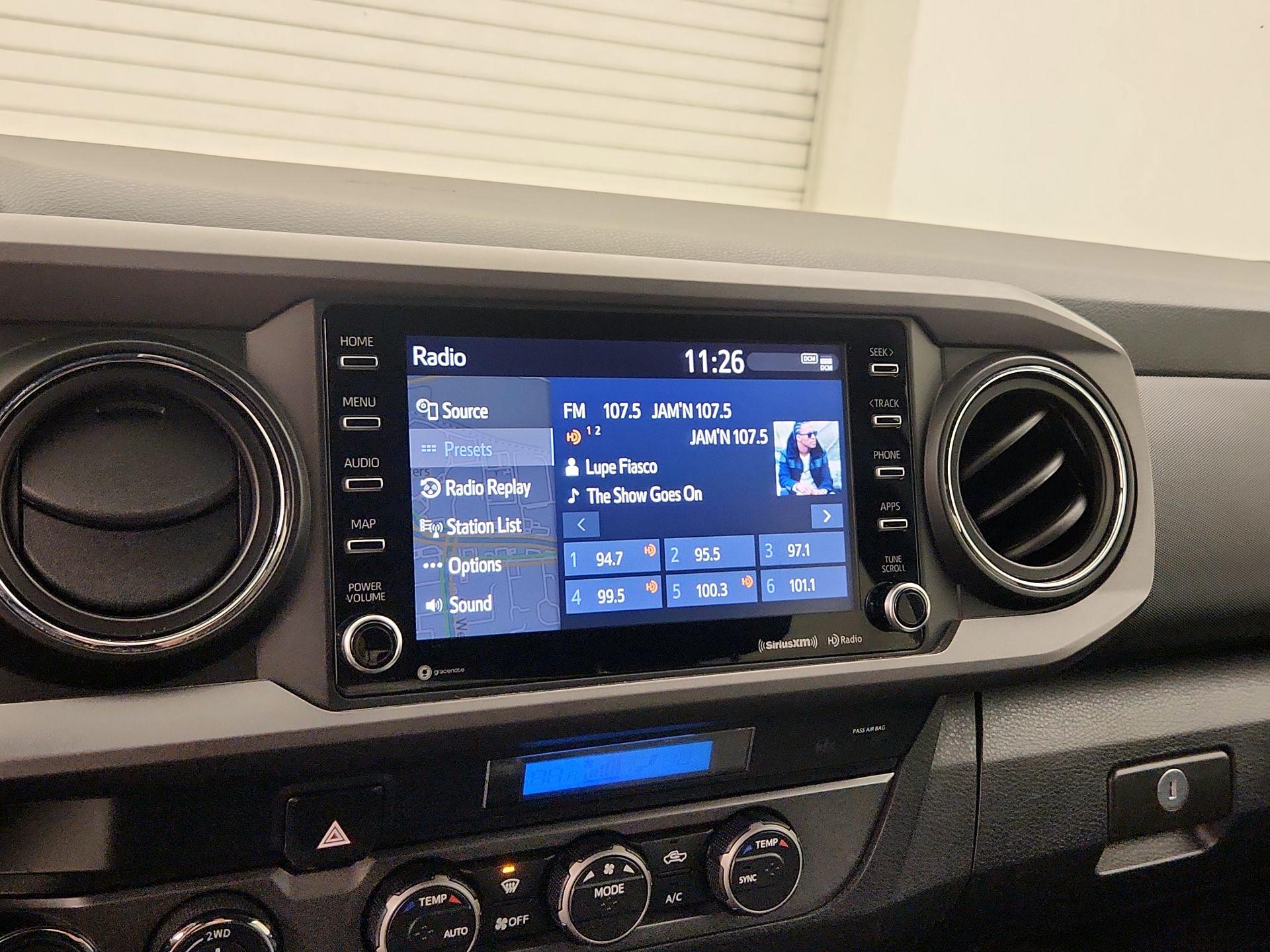 Thumbnail: 2022 Toyota Tacoma - 16