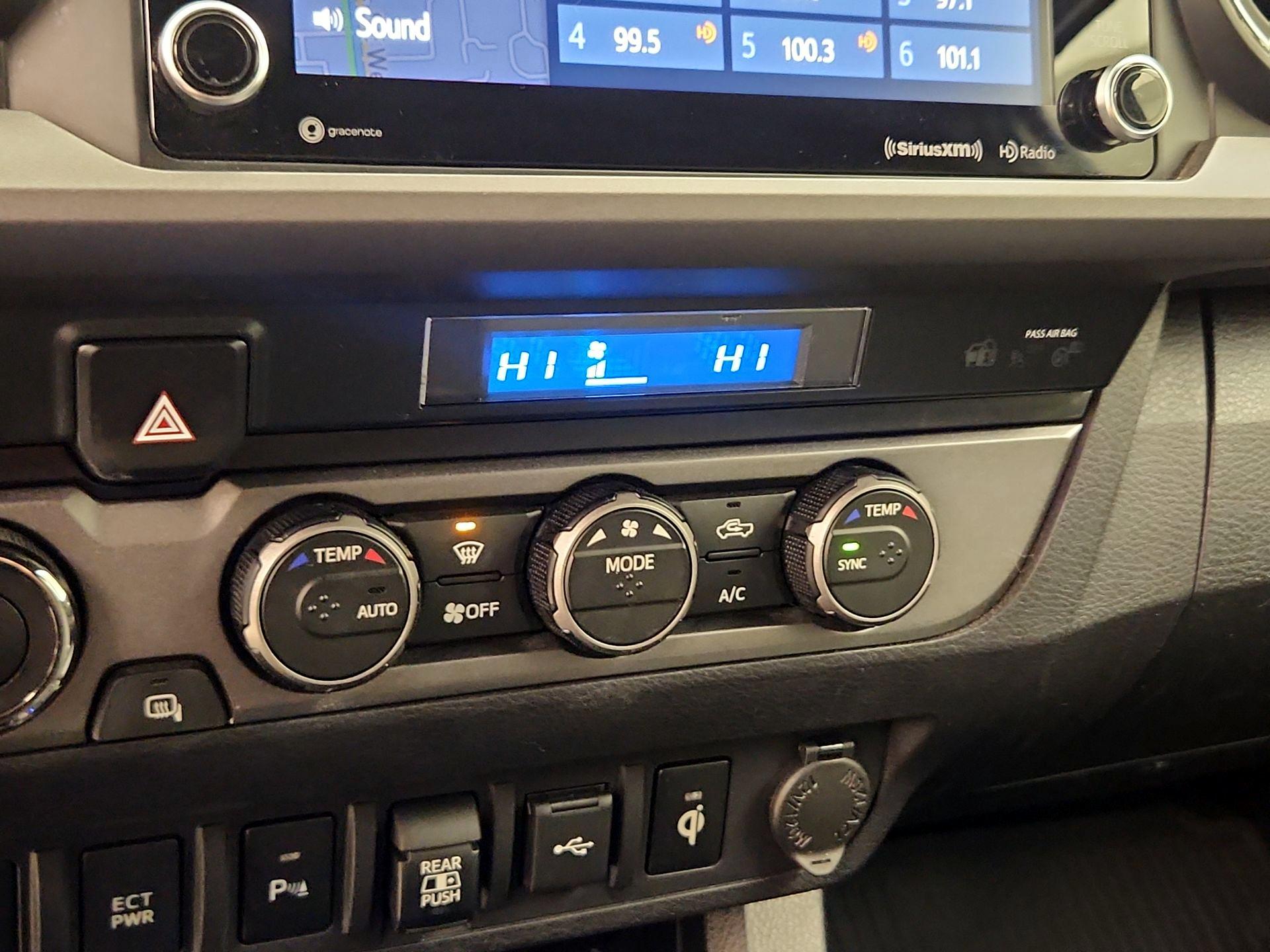 Thumbnail: 2022 Toyota Tacoma - 17