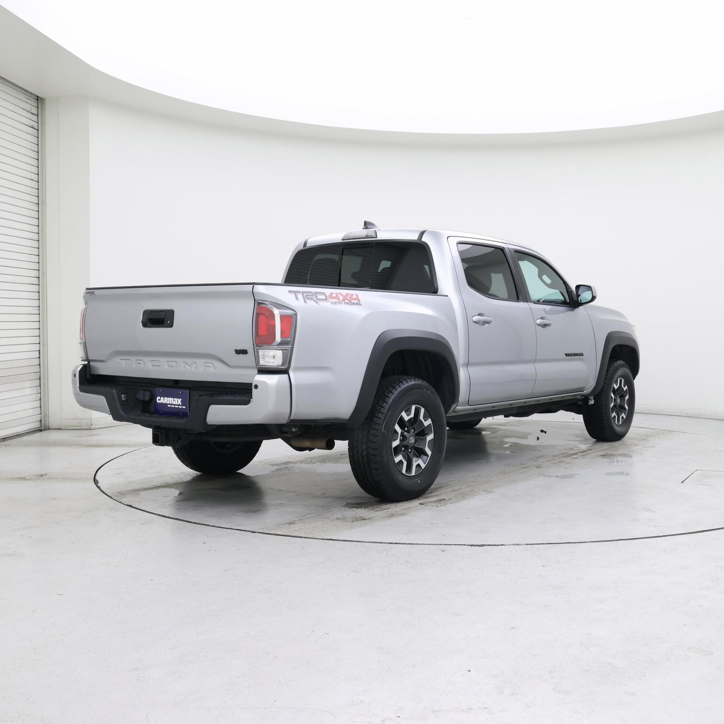 Thumbnail: 2022 Toyota Tacoma - 8