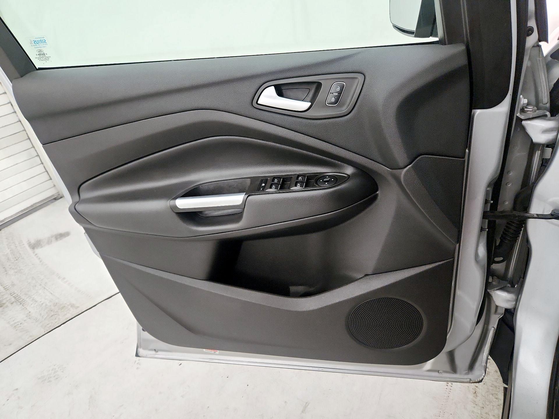 Thumbnail: 2017 Ford Escape - 12