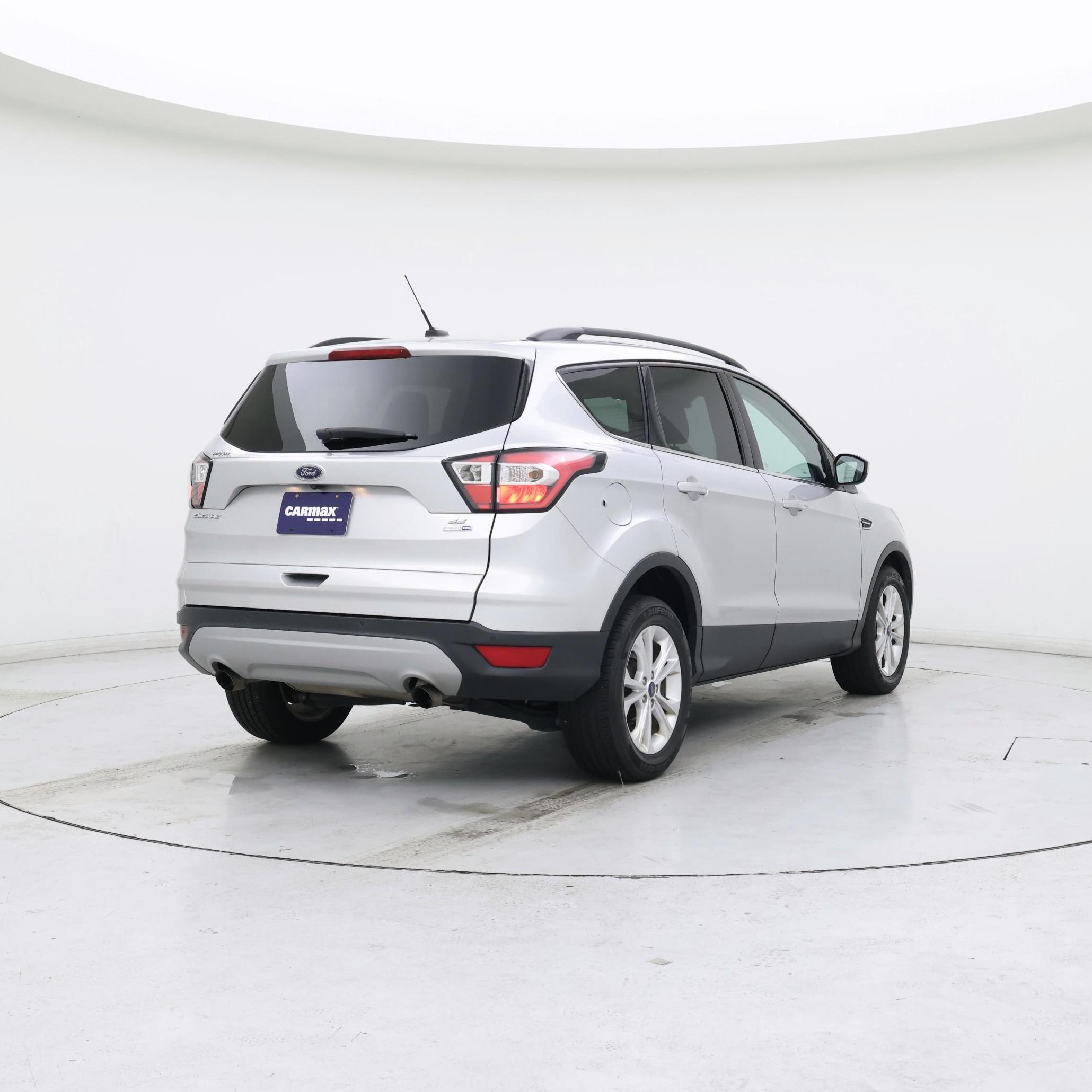 Thumbnail: 2017 Ford Escape - 8