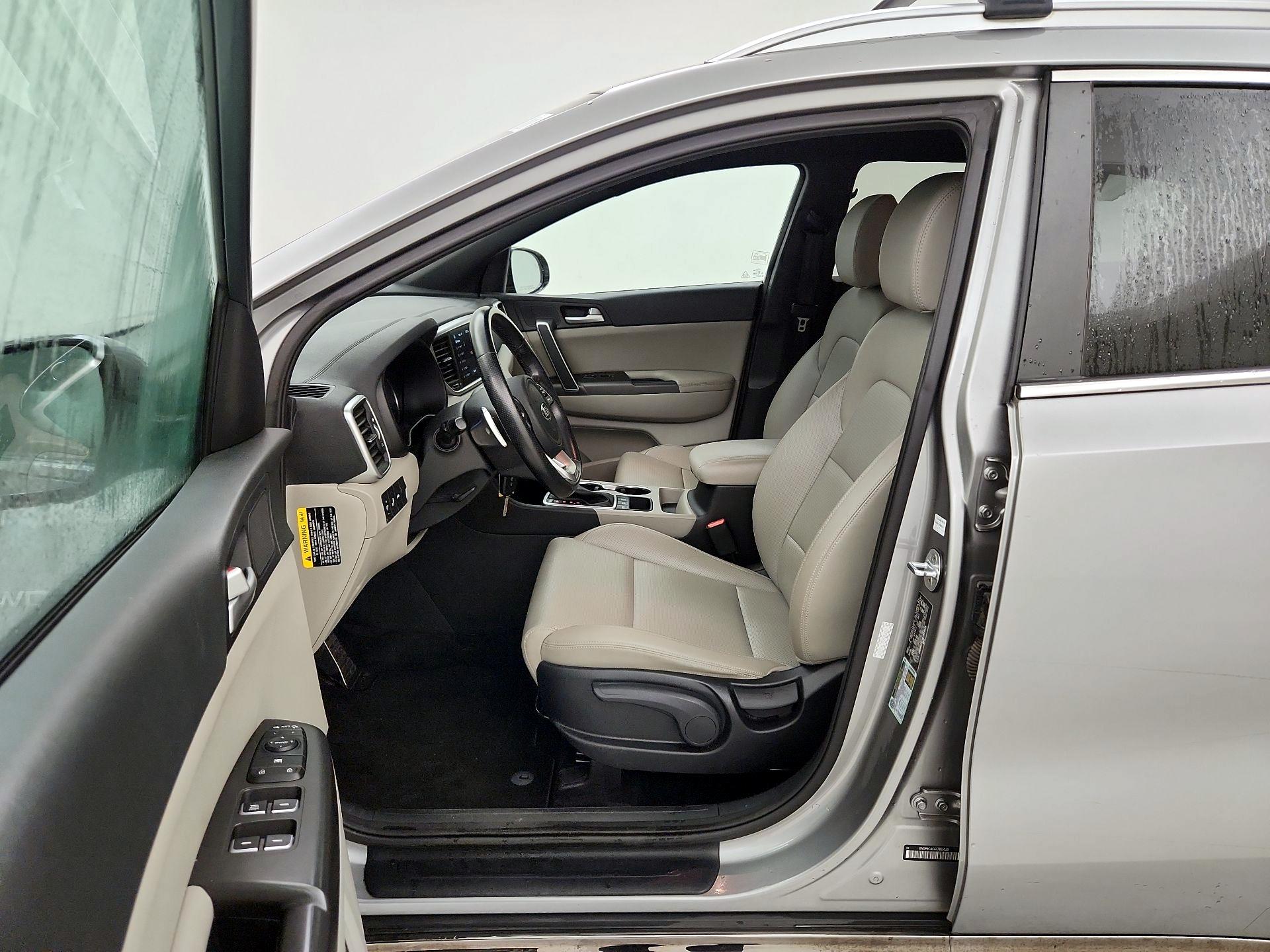 Thumbnail: 2020 Kia Sportage - 11