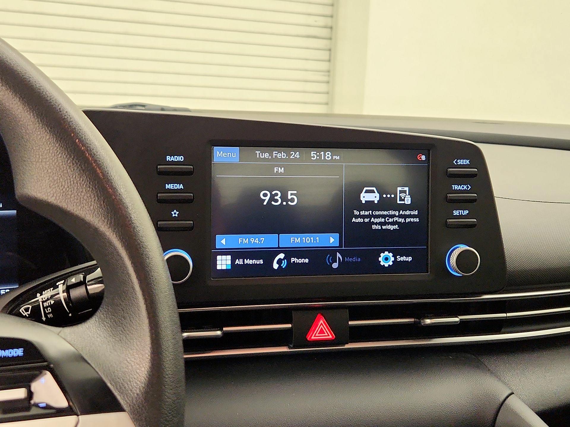 Thumbnail: 2022 Hyundai Elantra - 15