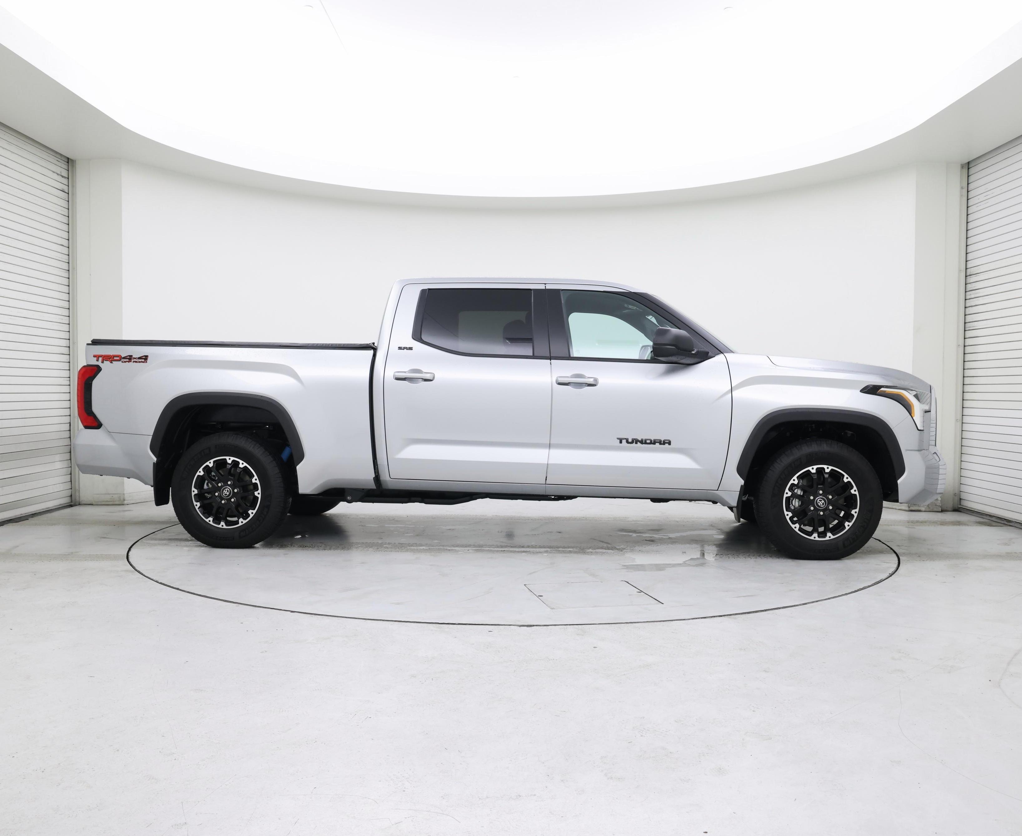 Thumbnail: 2025 Toyota Tundra - 7