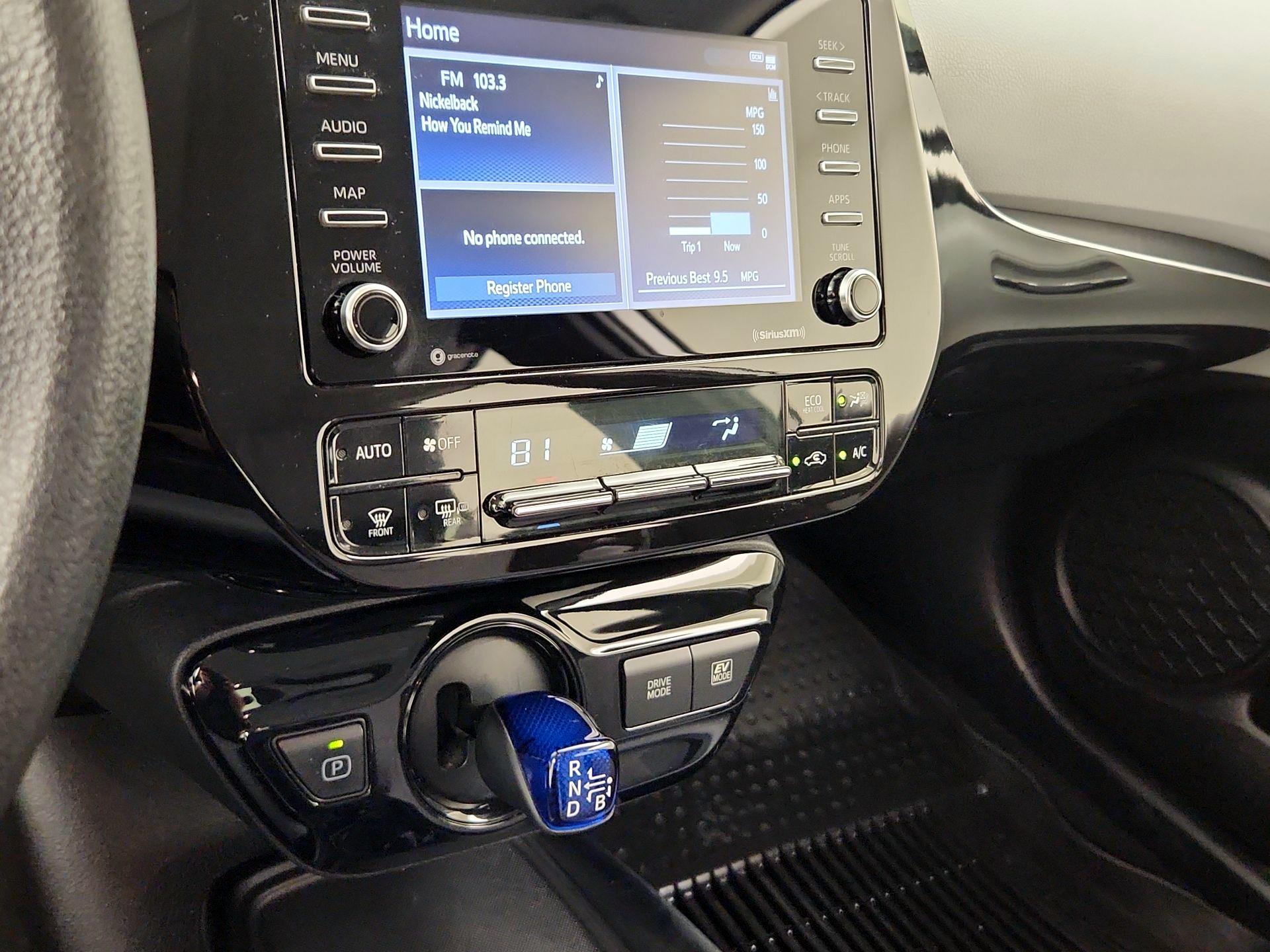 Thumbnail: 2022 Toyota Prius - 16