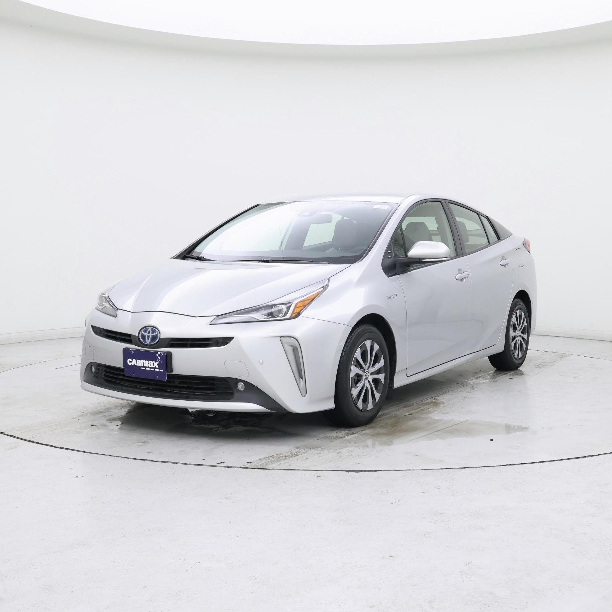 Thumbnail: 2022 Toyota Prius - 4