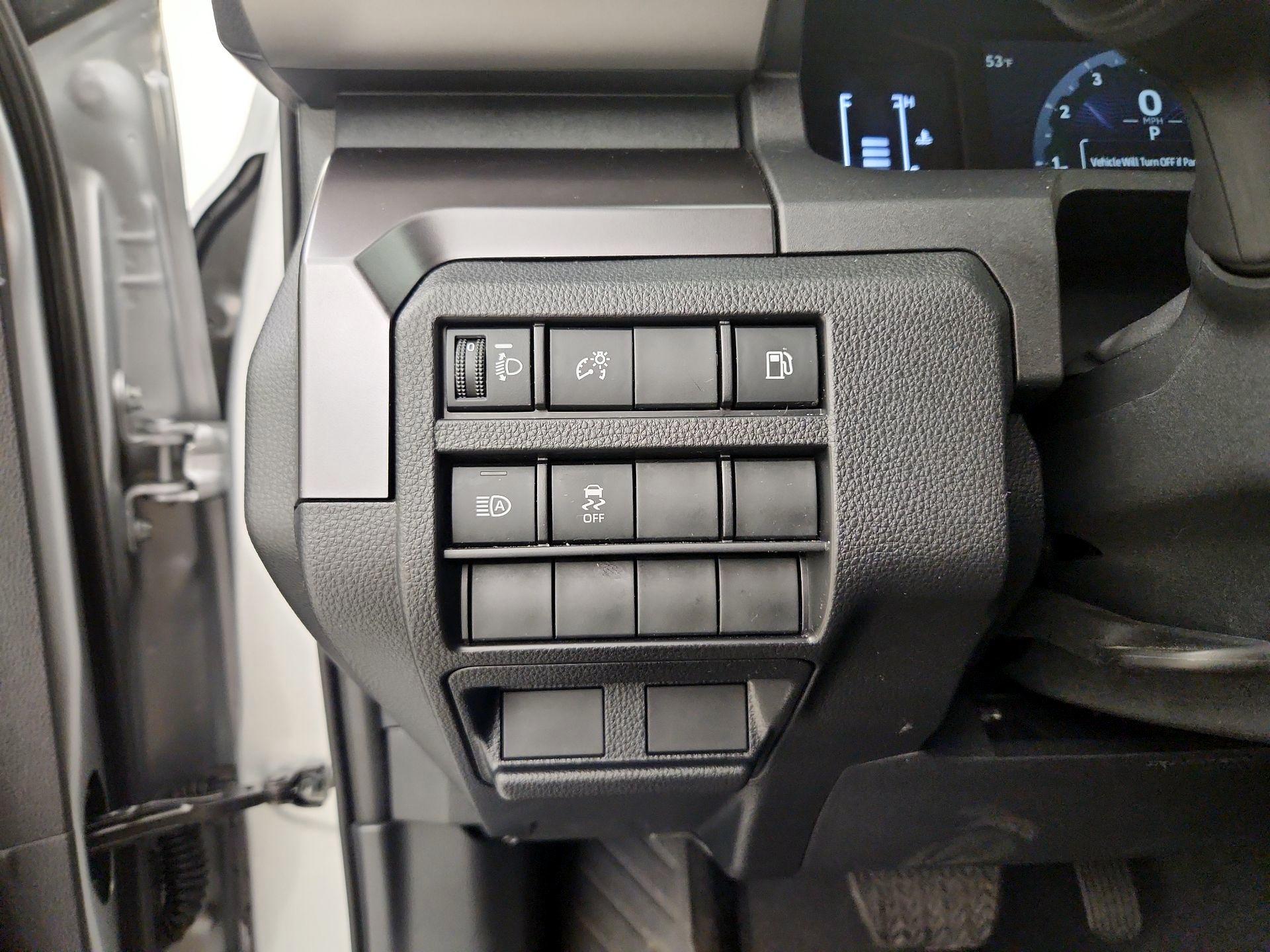 Thumbnail: 2025 Toyota 4Runner - 13