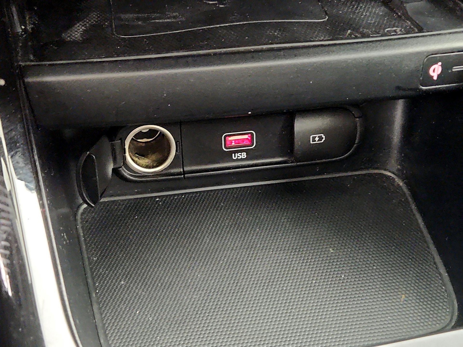 2023 Kia Forte GT - Photo 20