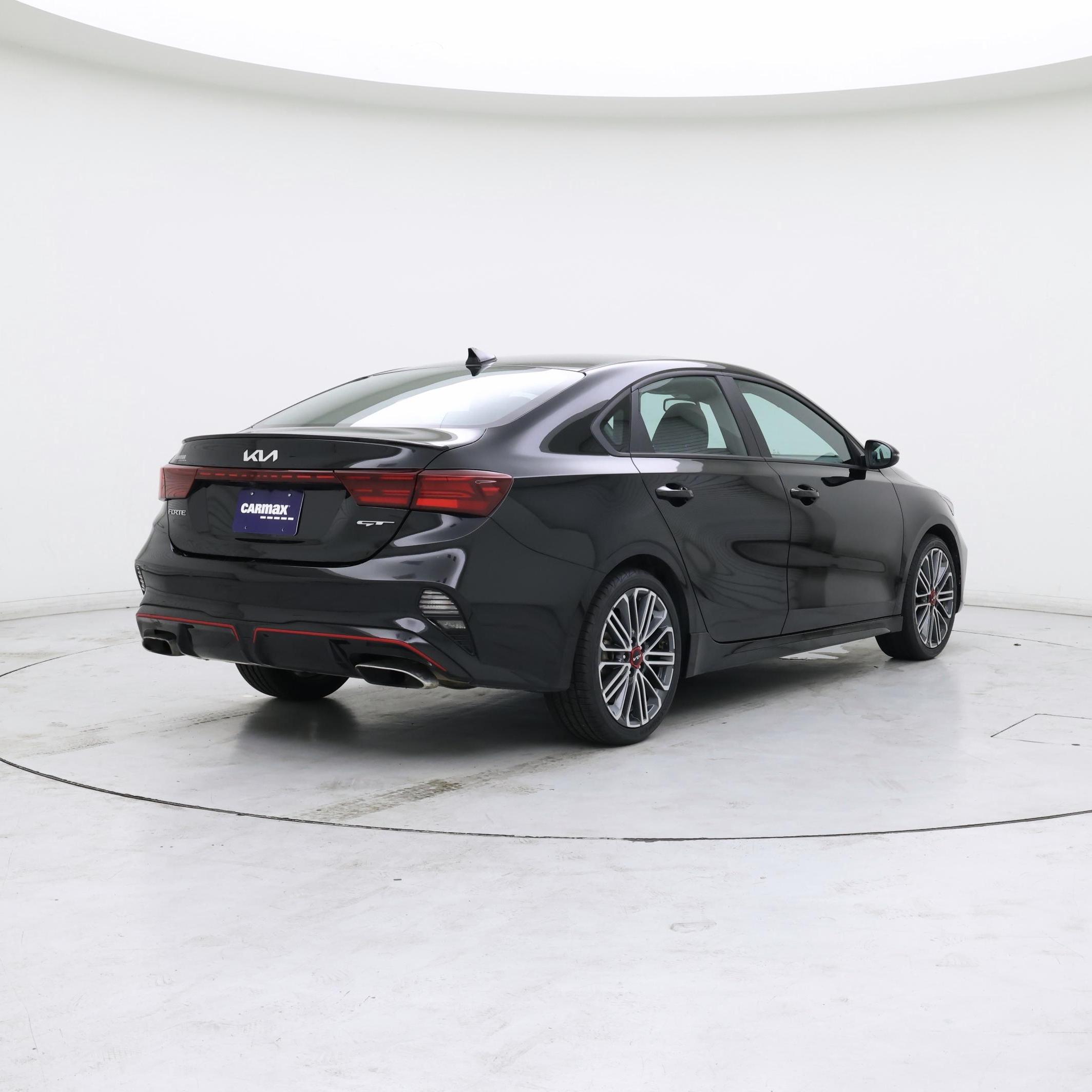 Thumbnail: 2023 Kia Forte - 8