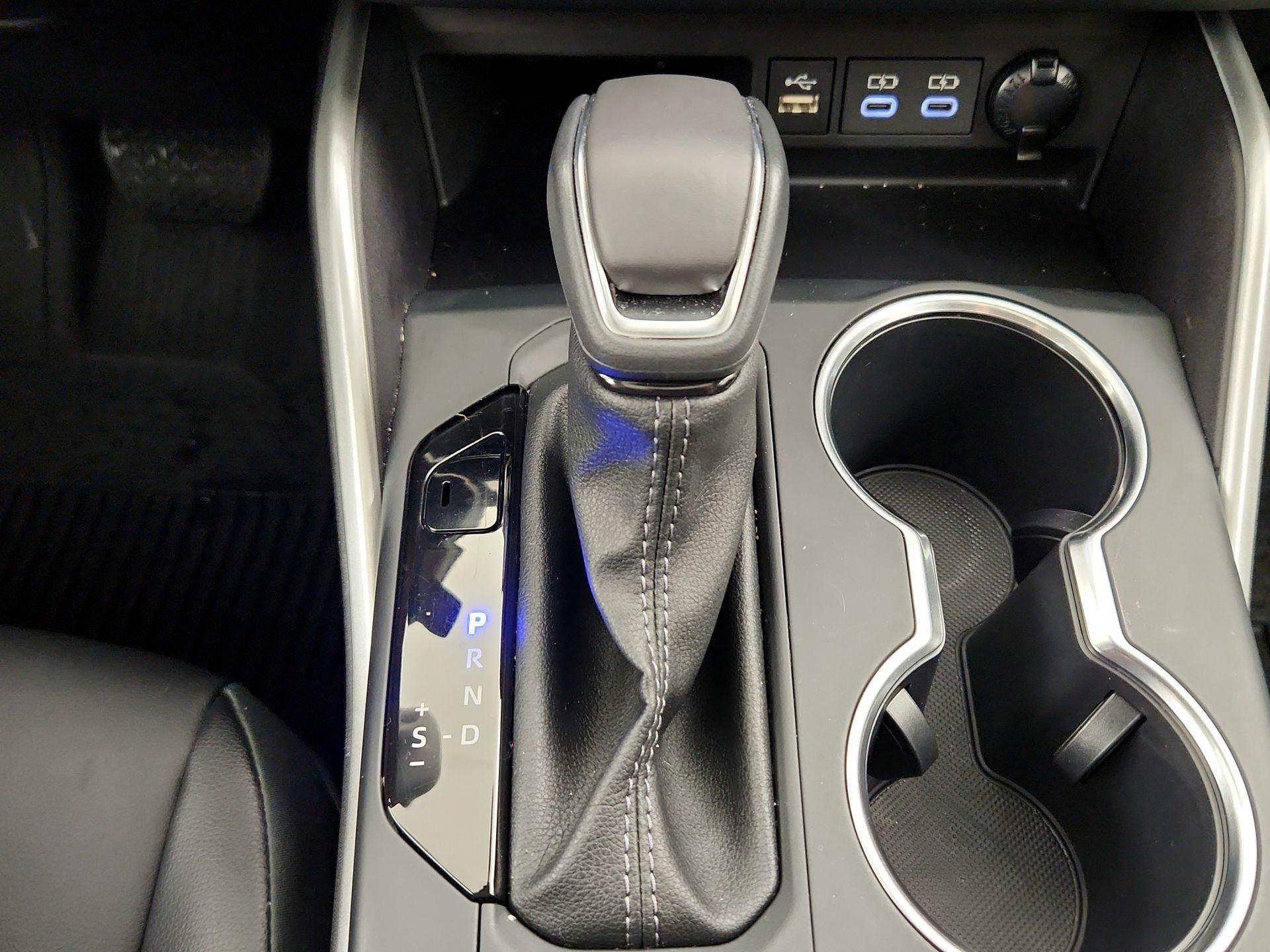 Thumbnail: 2025 Toyota Highlander - 17