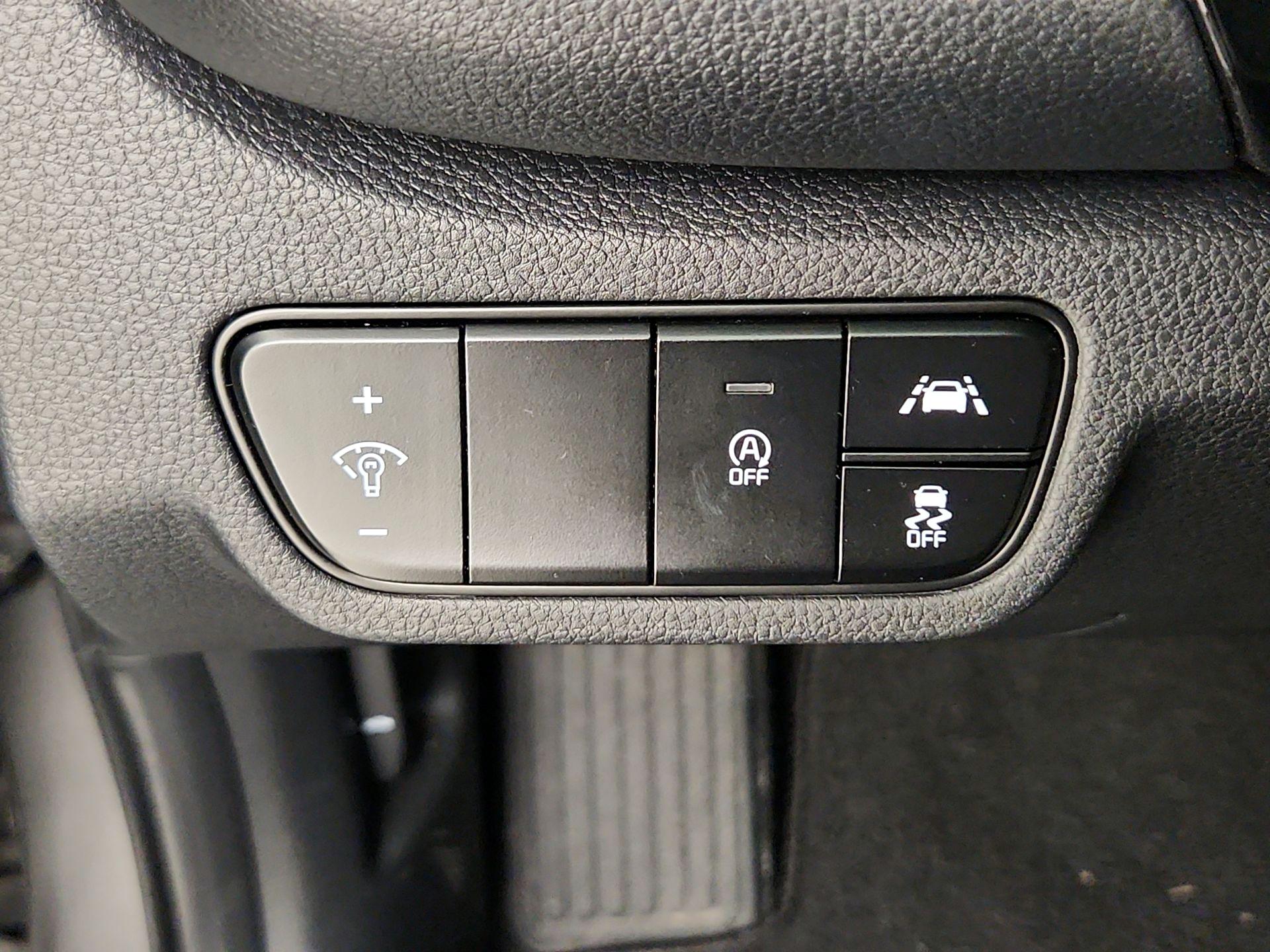 Thumbnail: 2021 Kia Seltos - 13