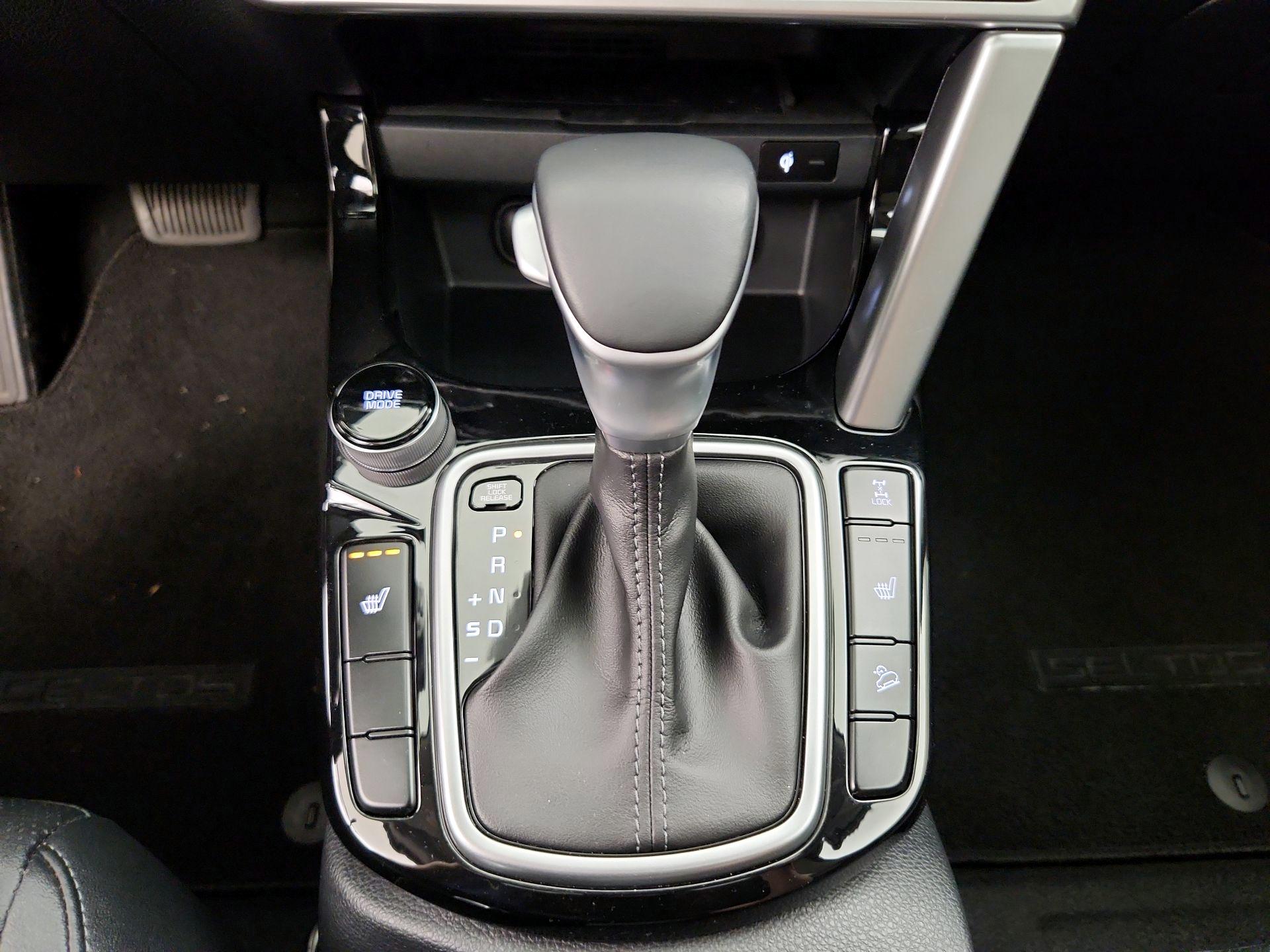 Thumbnail: 2021 Kia Seltos - 17