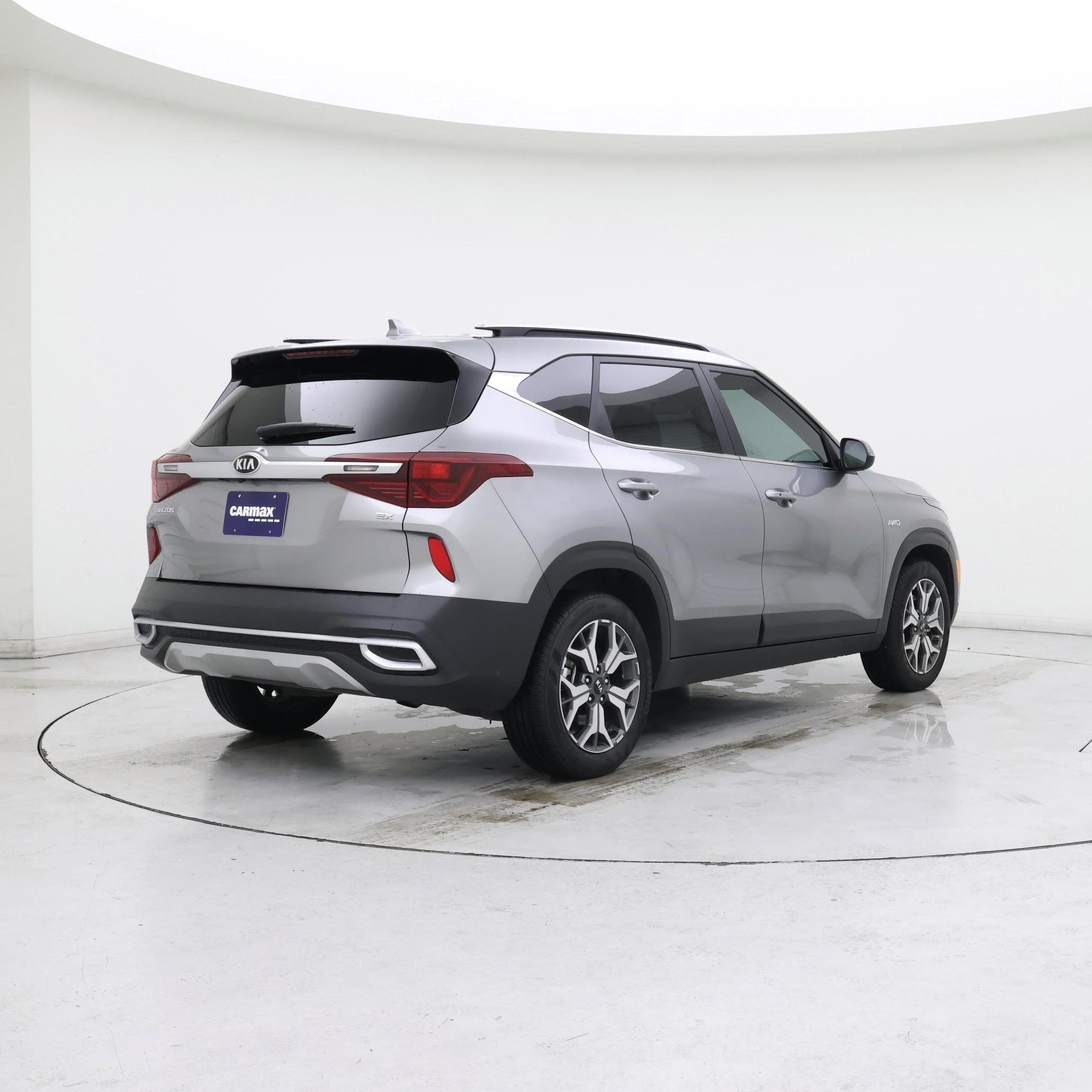 Thumbnail: 2021 Kia Seltos - 8