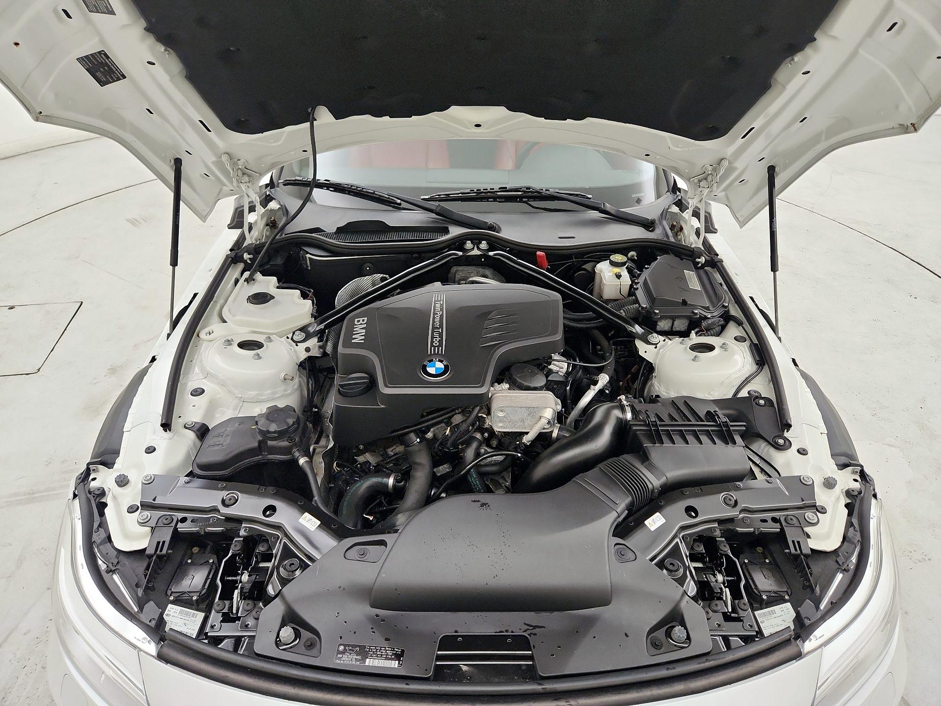 Thumbnail: 2014 BMW Z4 - 19