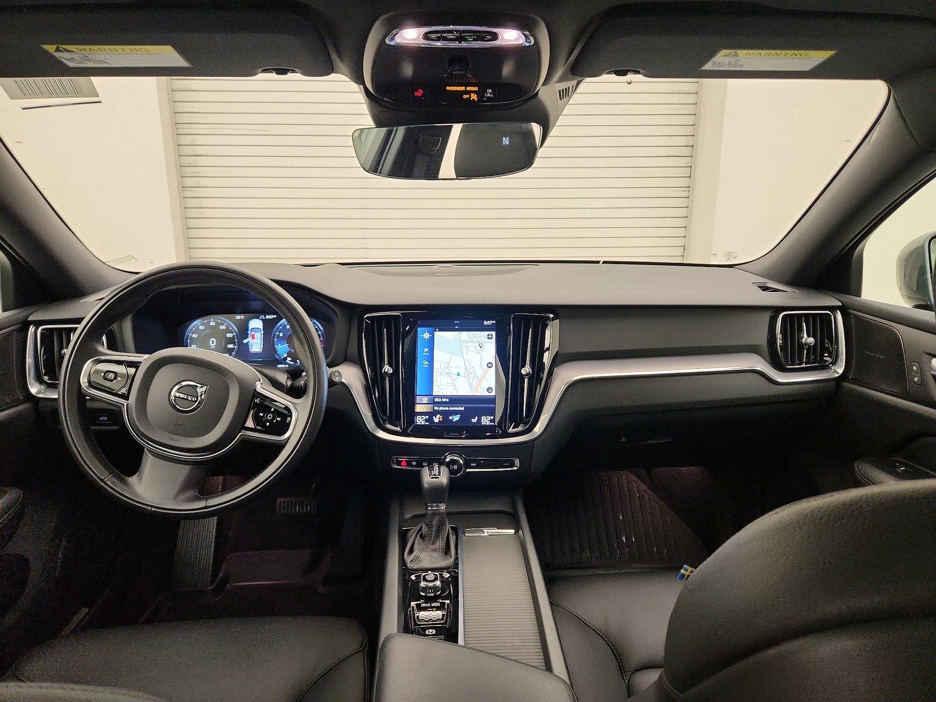 Thumbnail: 2020 Volvo V60 - 9