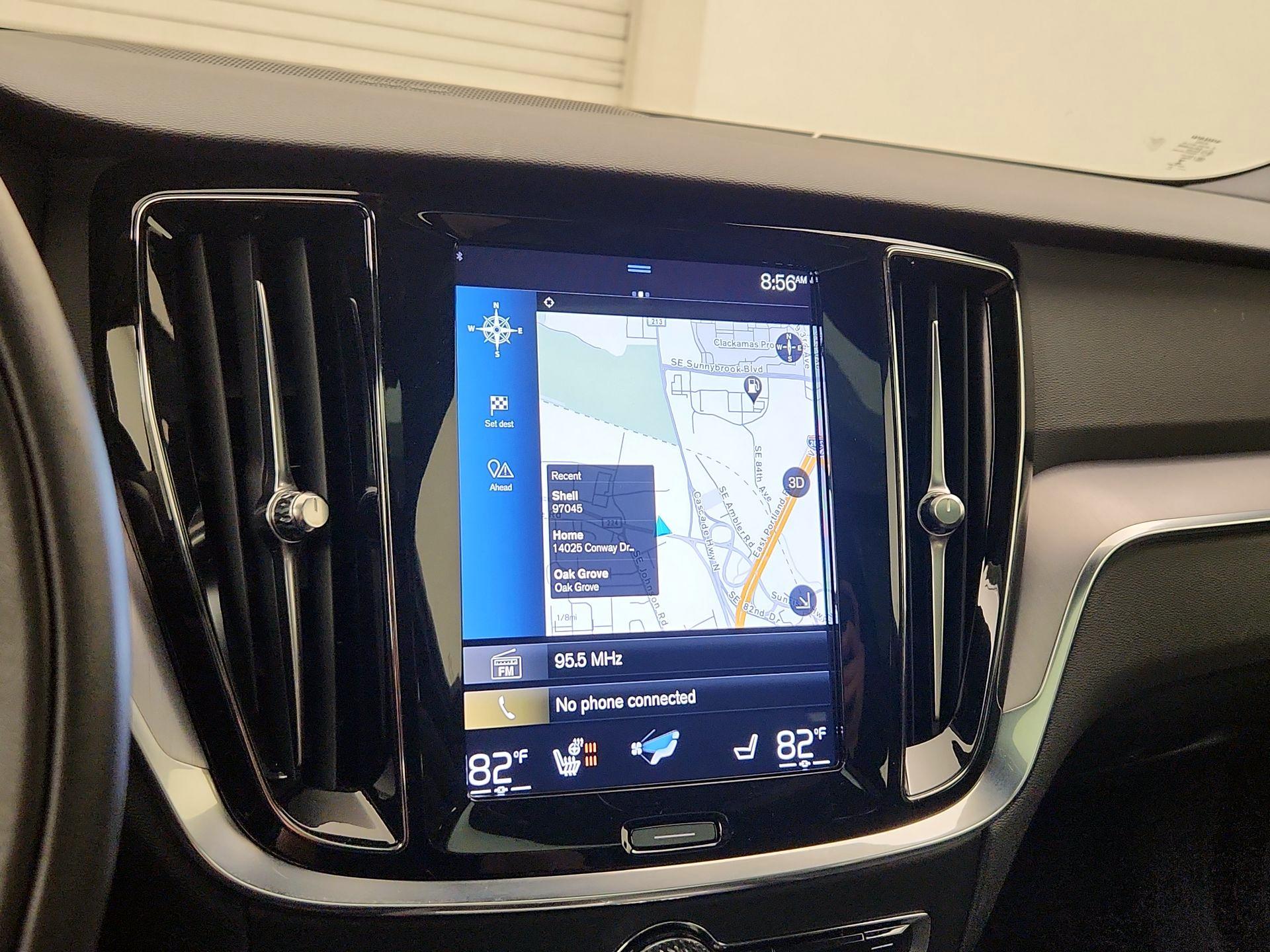 Thumbnail: 2020 Volvo V60 - 14