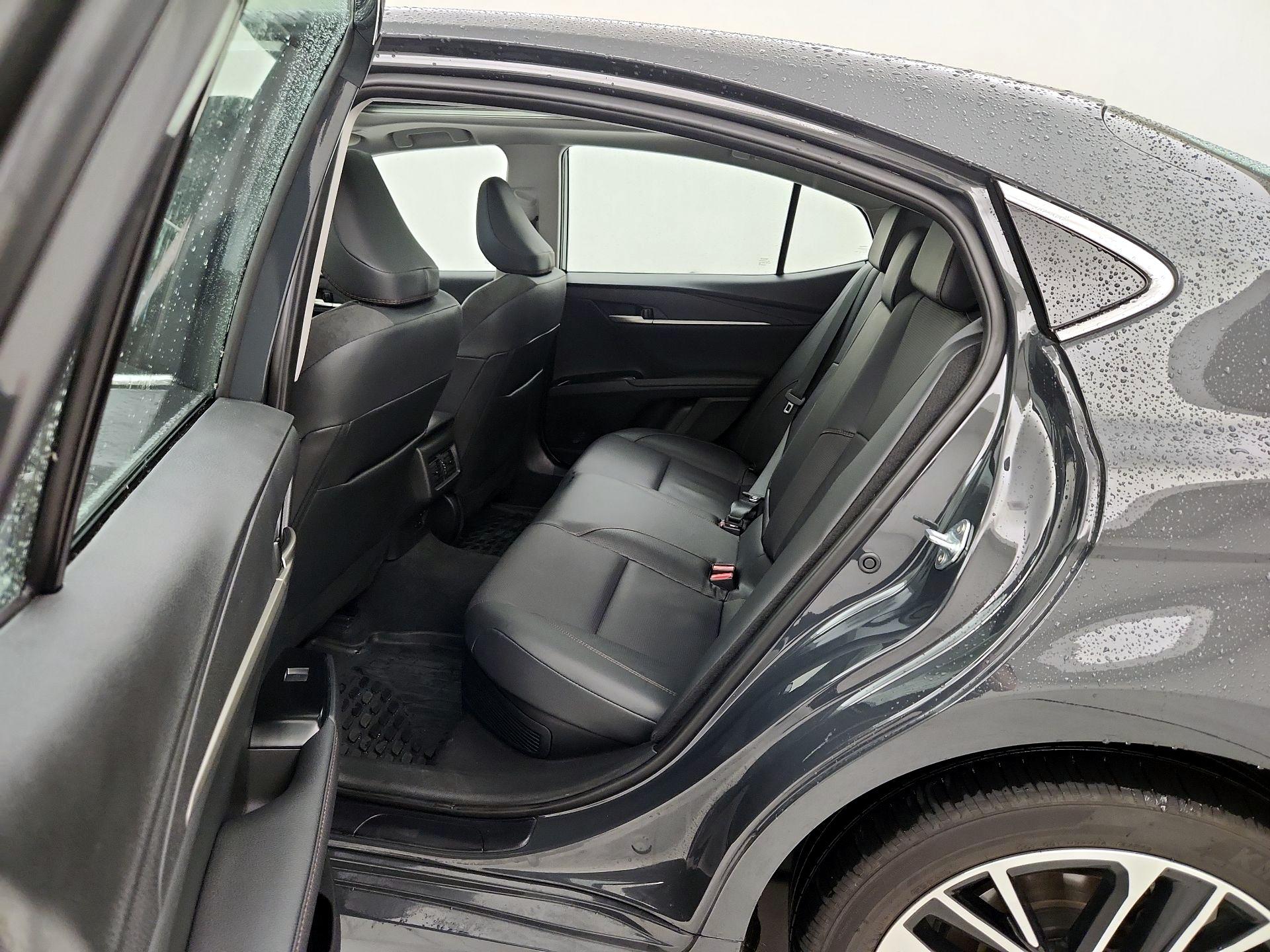 Thumbnail: 2025 Toyota Camry - 20