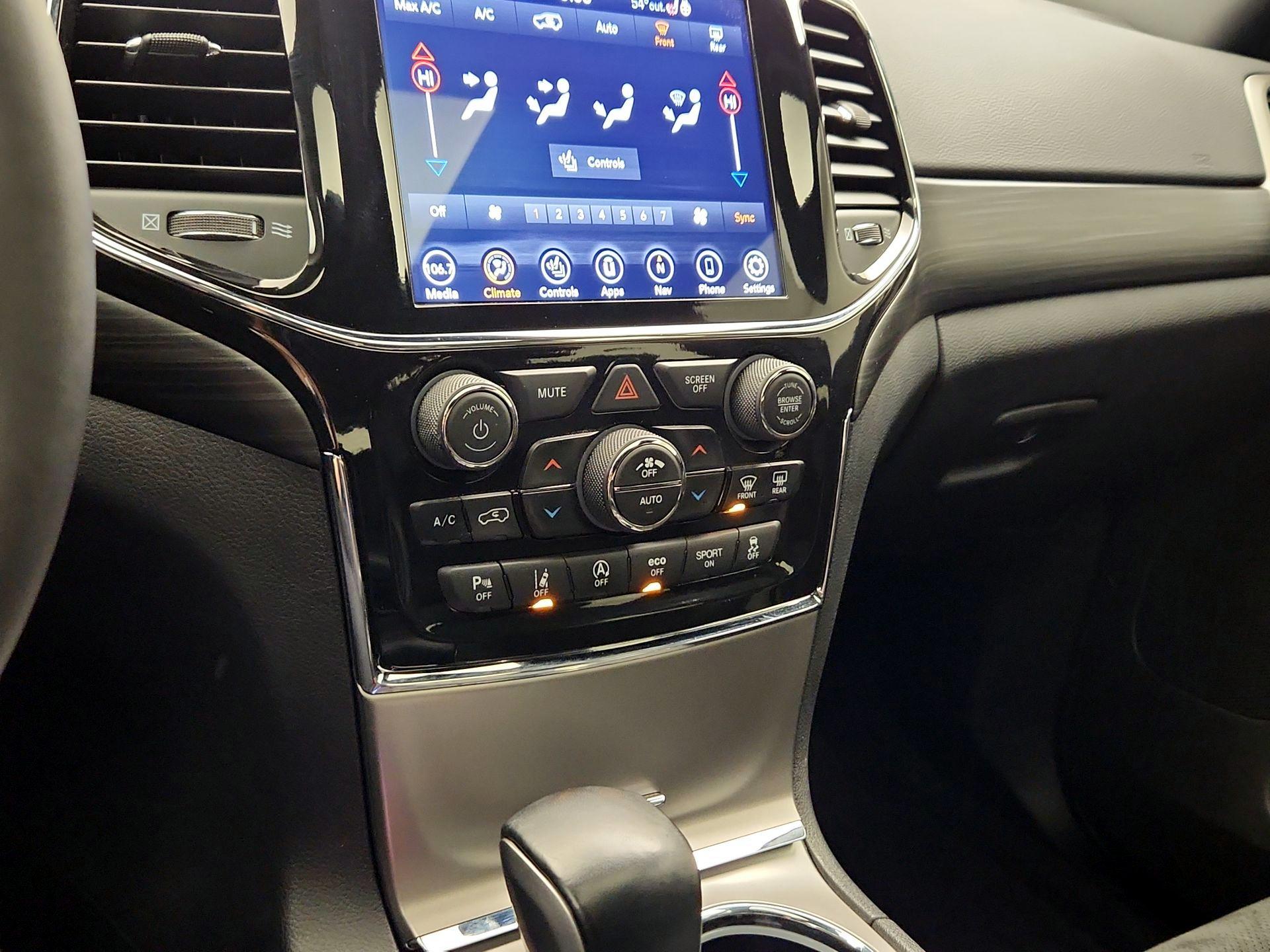 Thumbnail: 2022 Jeep Grand Cherokee - 17