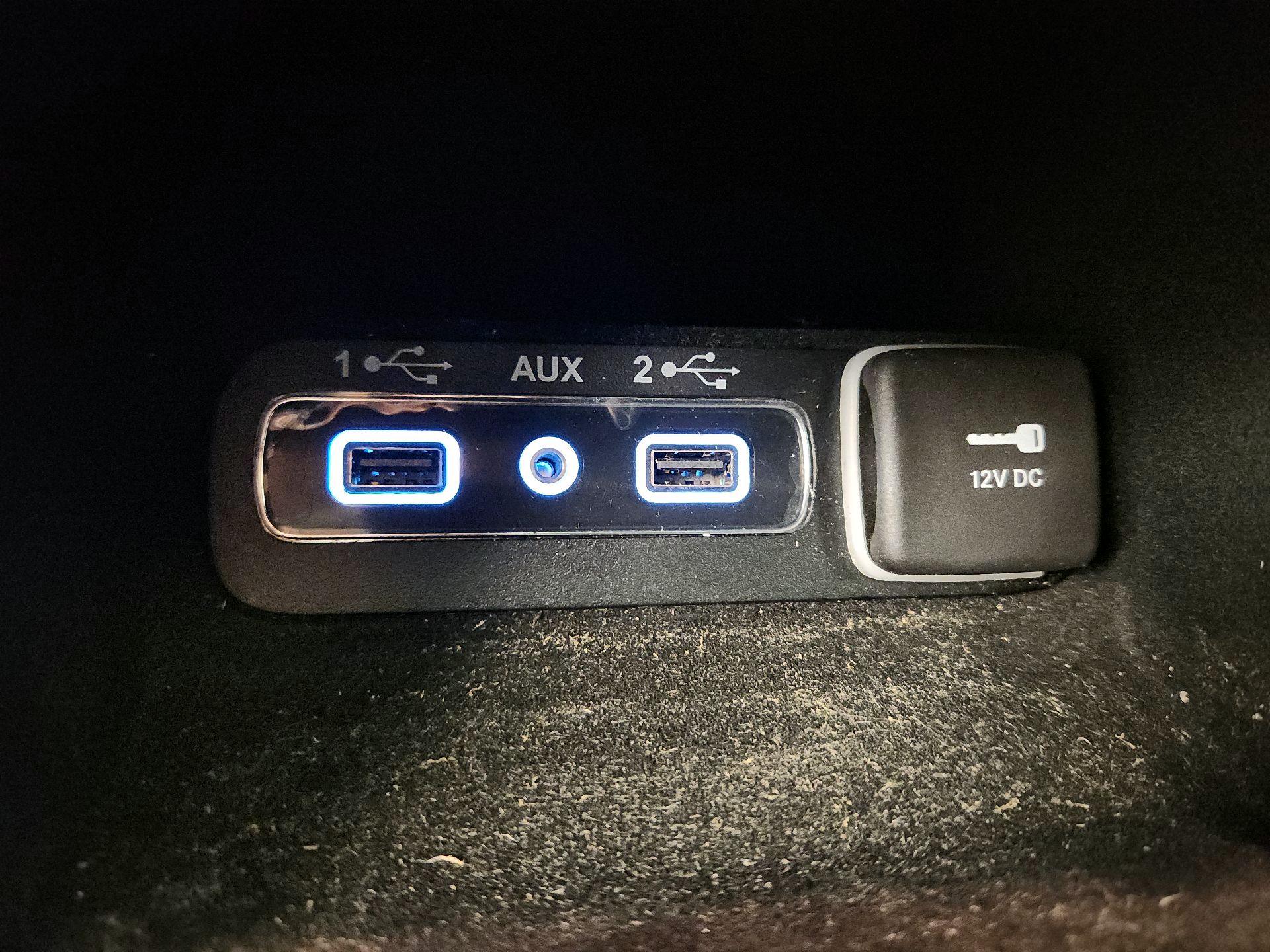 Thumbnail: 2022 Jeep Grand Cherokee - 19