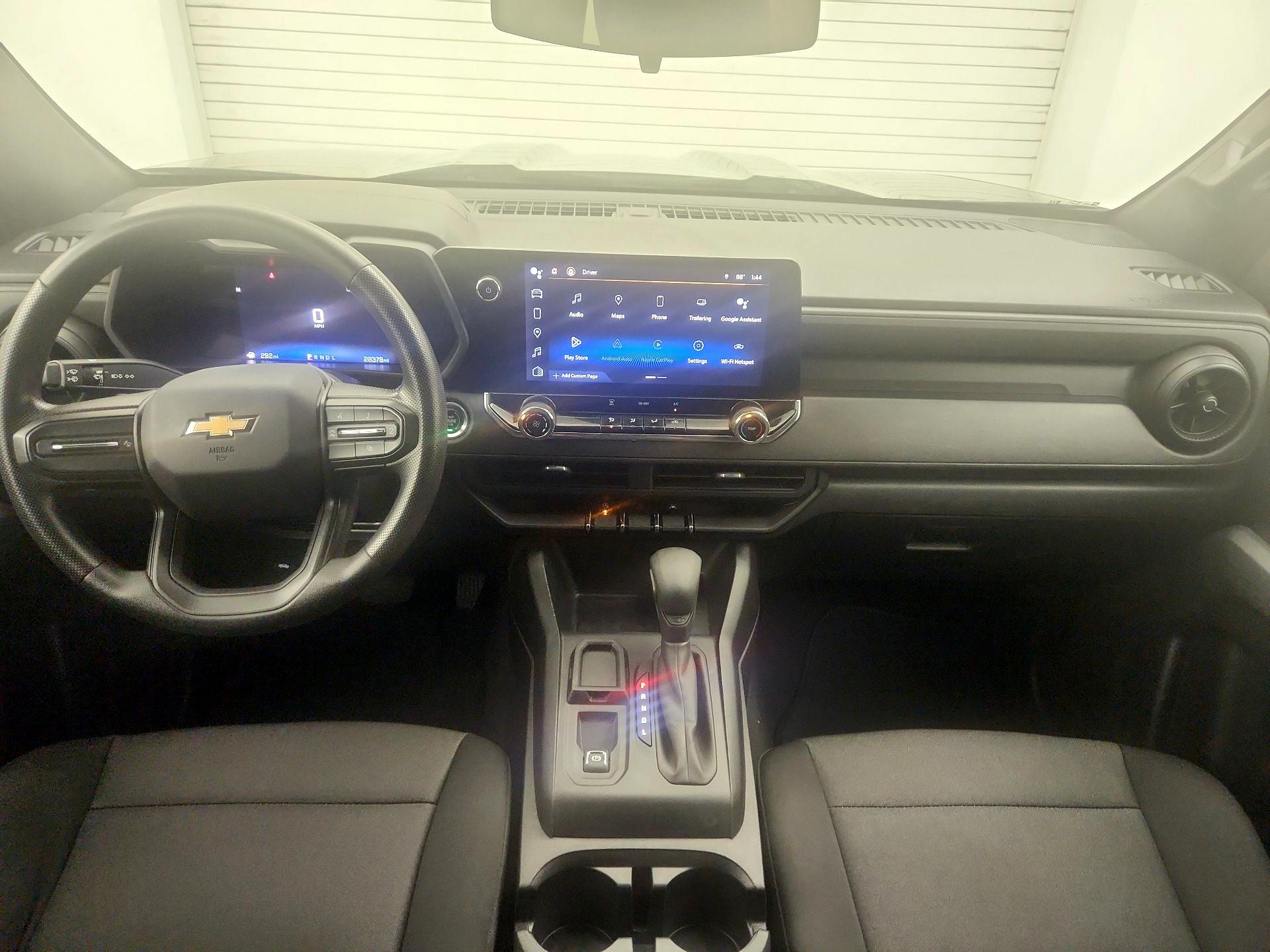 Thumbnail: 2023 Chevrolet Colorado - 9