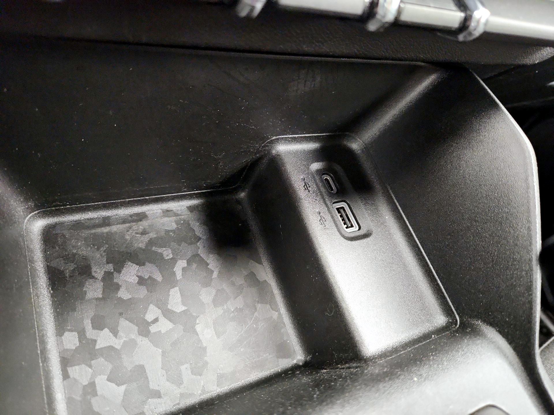 Thumbnail: 2023 Chevrolet Colorado - 18