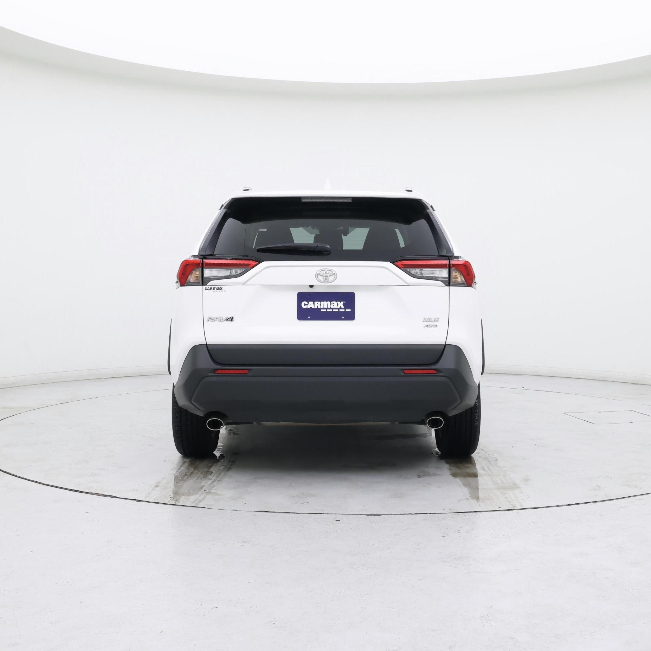 Thumbnail: 2022 Toyota RAV4 - 6