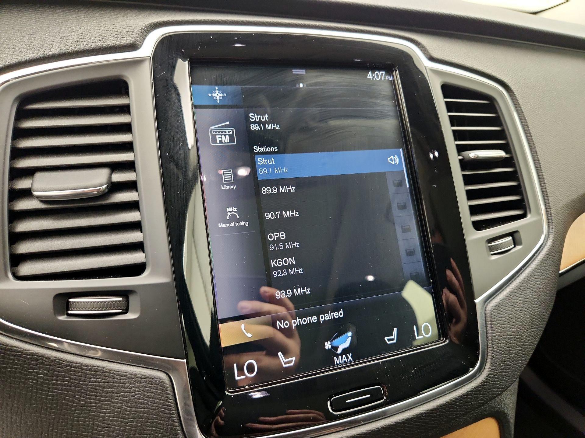 Thumbnail: 2022 Volvo XC90 - 16