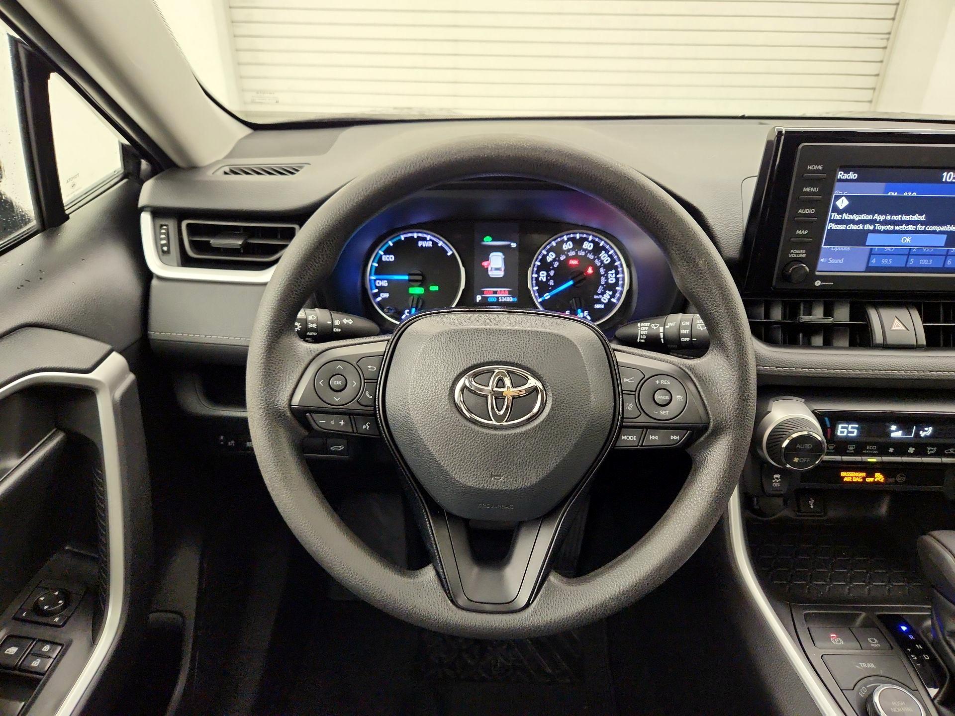 Thumbnail: 2020 Toyota RAV4 - 10