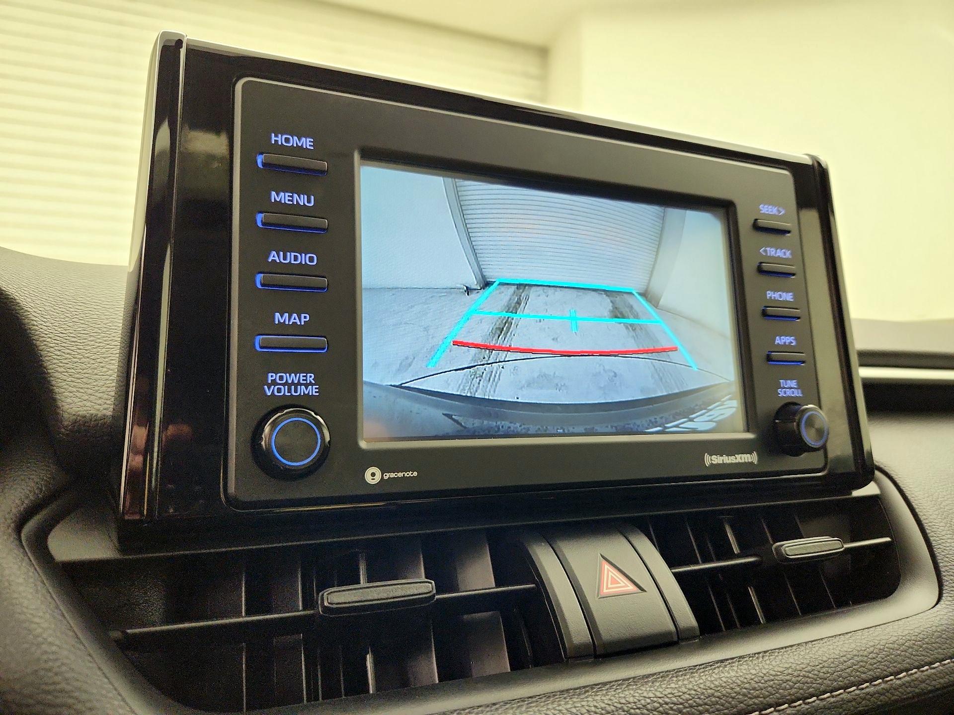 Thumbnail: 2020 Toyota RAV4 - 14