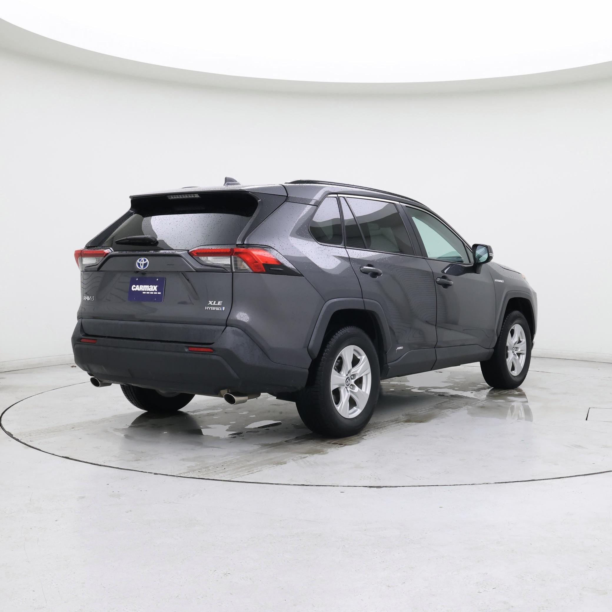 Thumbnail: 2020 Toyota RAV4 - 8